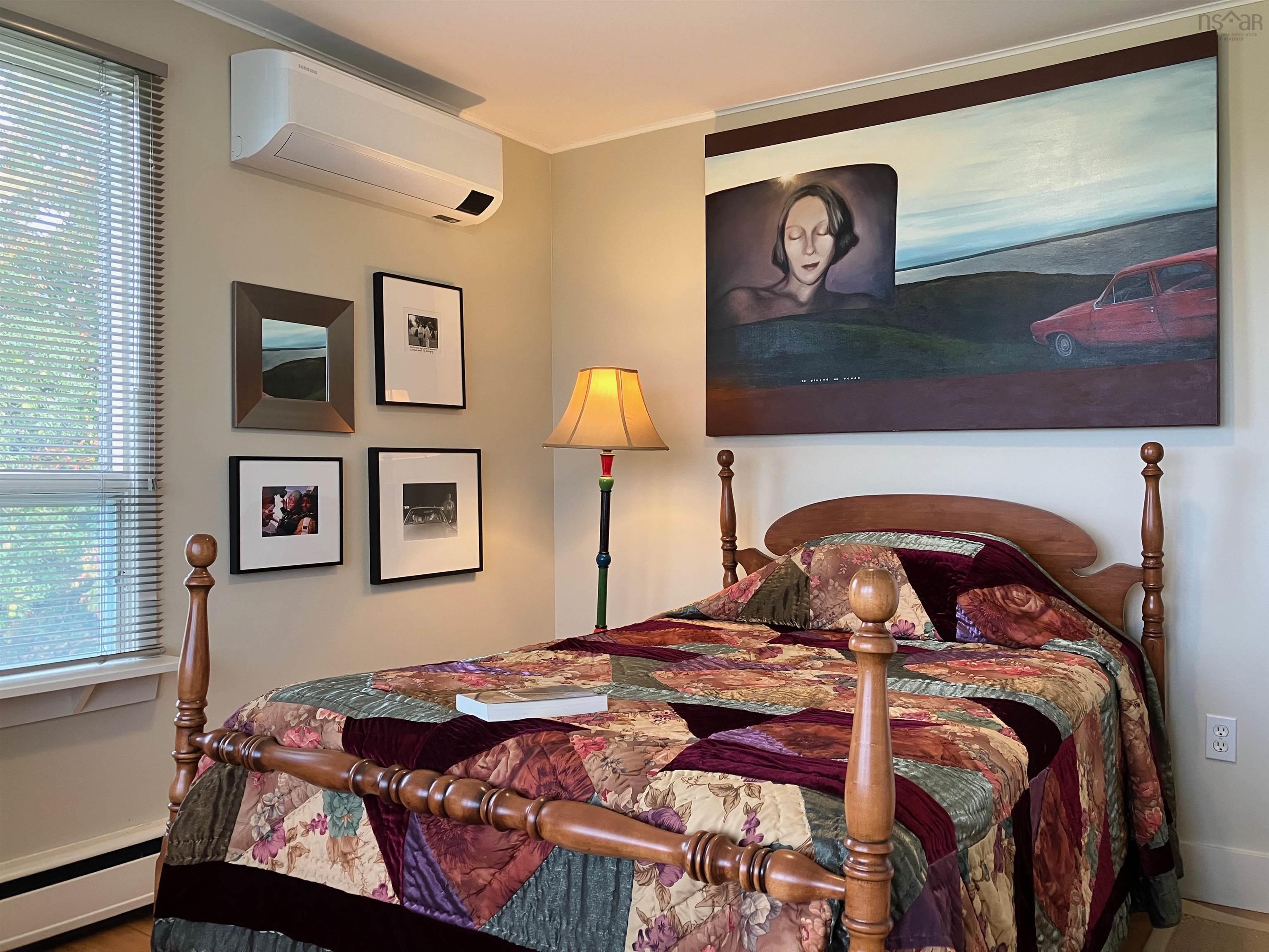 $630,000.00: 903 FELTZEN SOUTH Road, Feltzen South