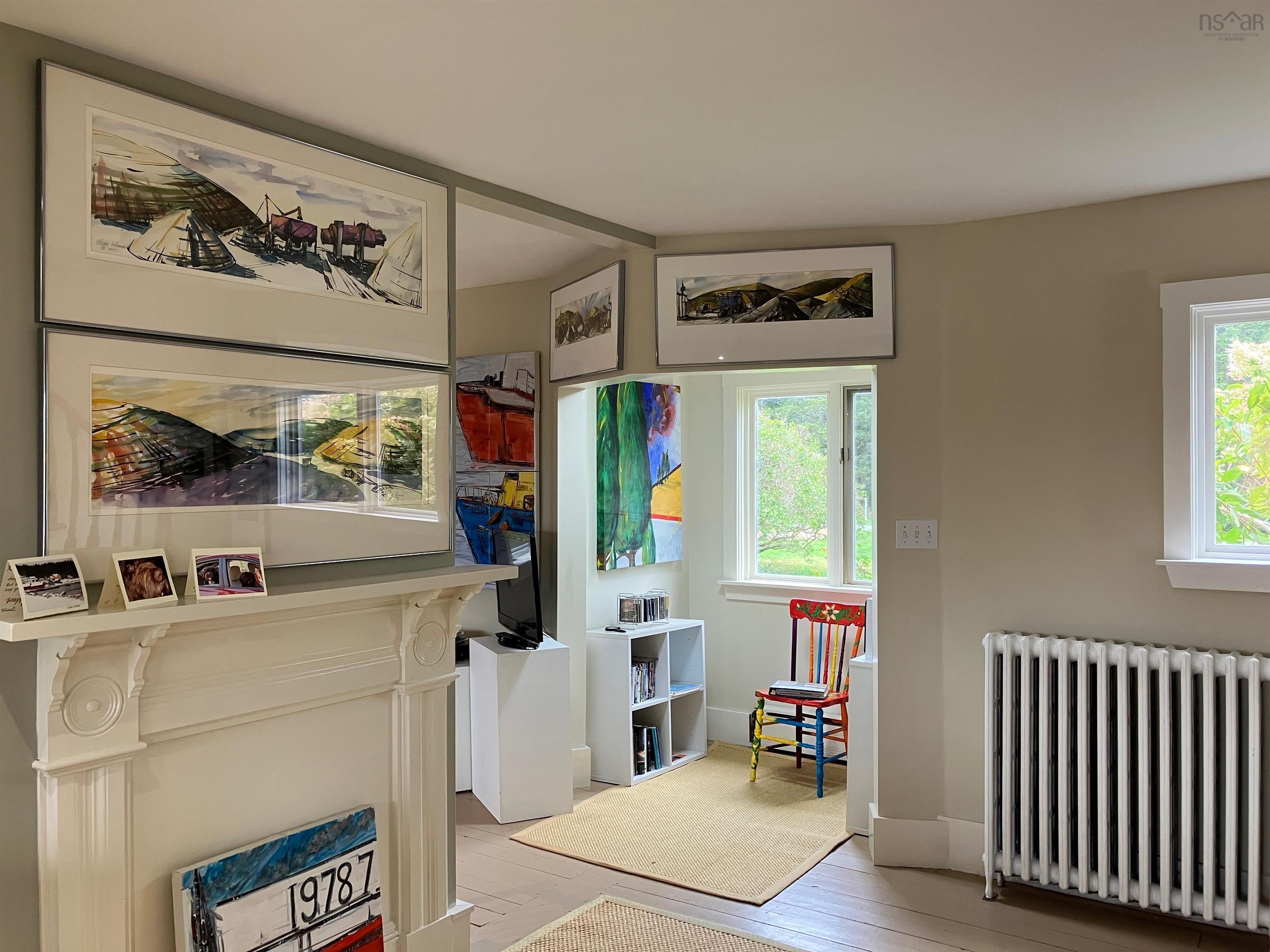 $630,000.00: 903 FELTZEN SOUTH Road, Feltzen South