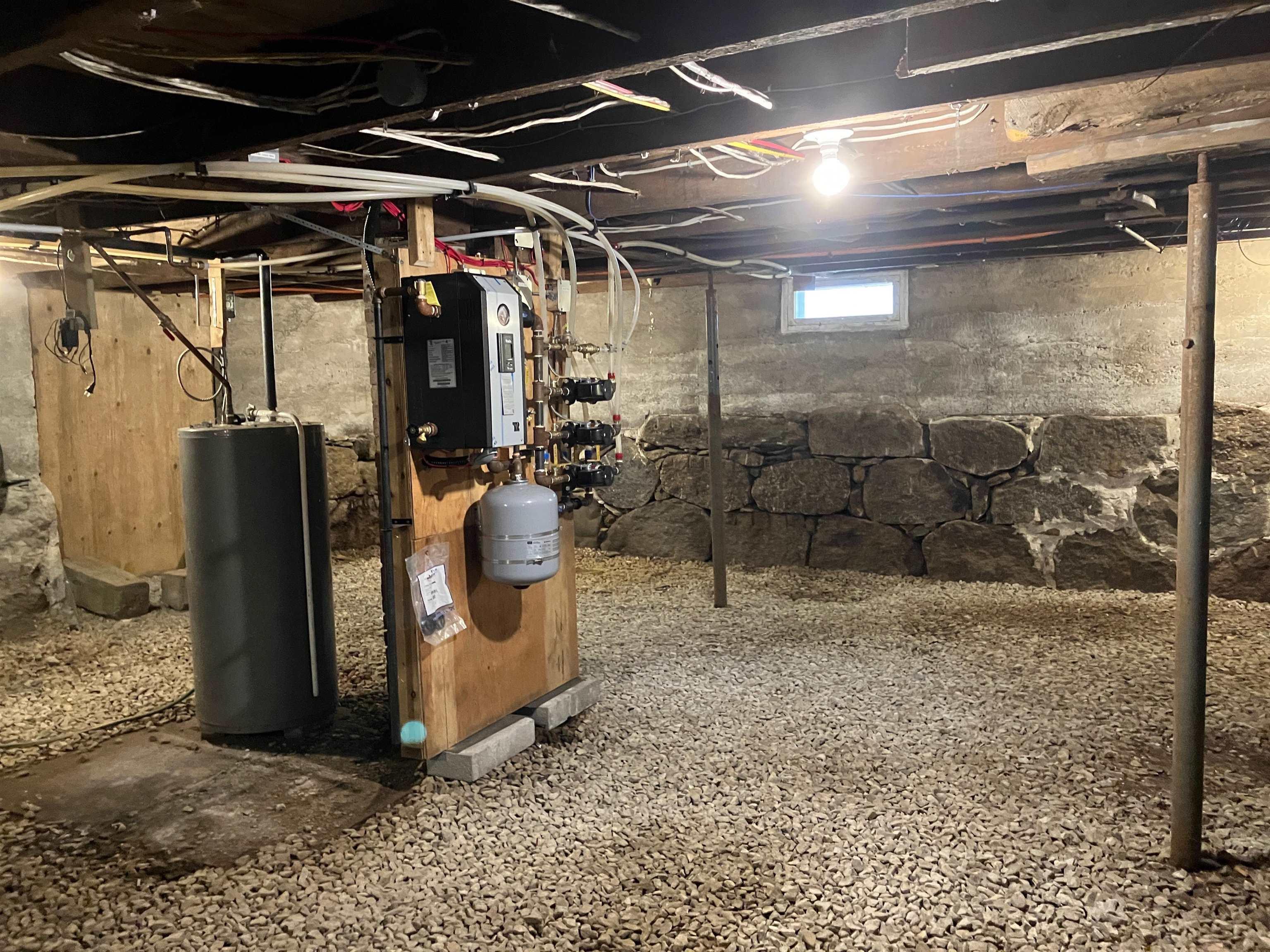 $630,000.00: 903 FELTZEN SOUTH Road, Feltzen South