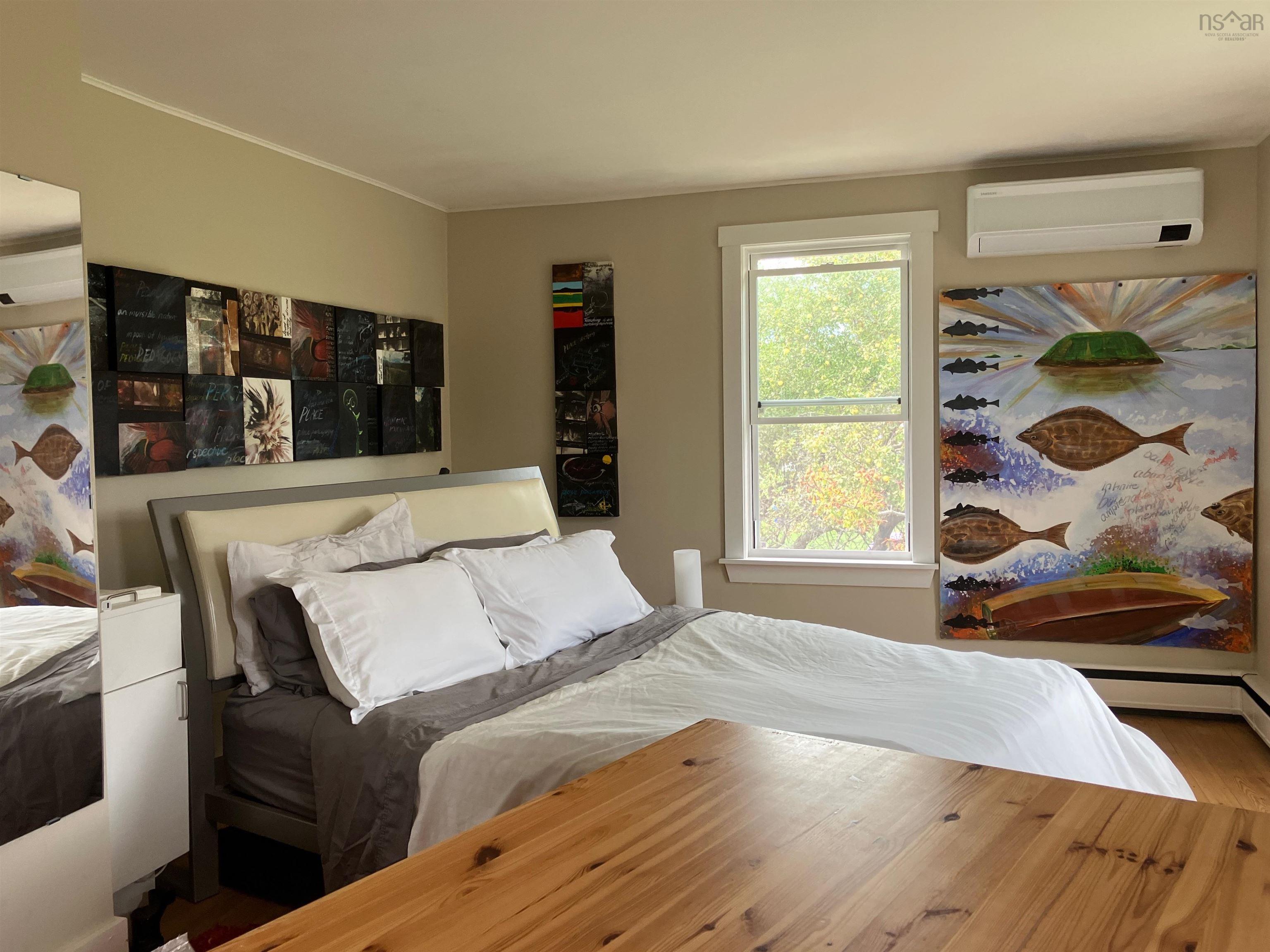 $630,000.00: 903 FELTZEN SOUTH Road, Feltzen South