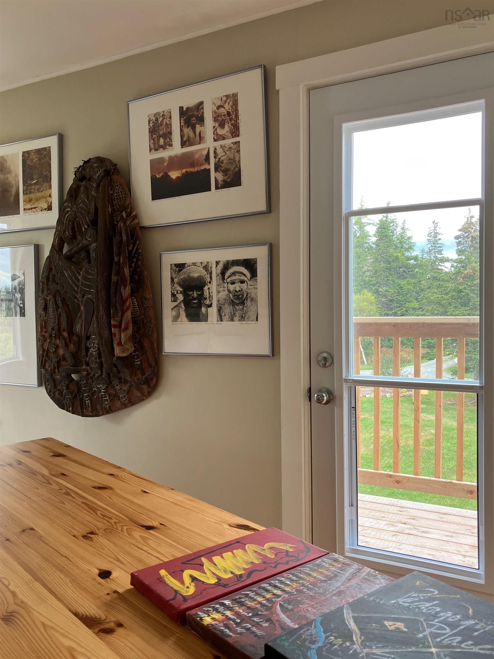 $630,000.00: 903 FELTZEN SOUTH Road, Feltzen South