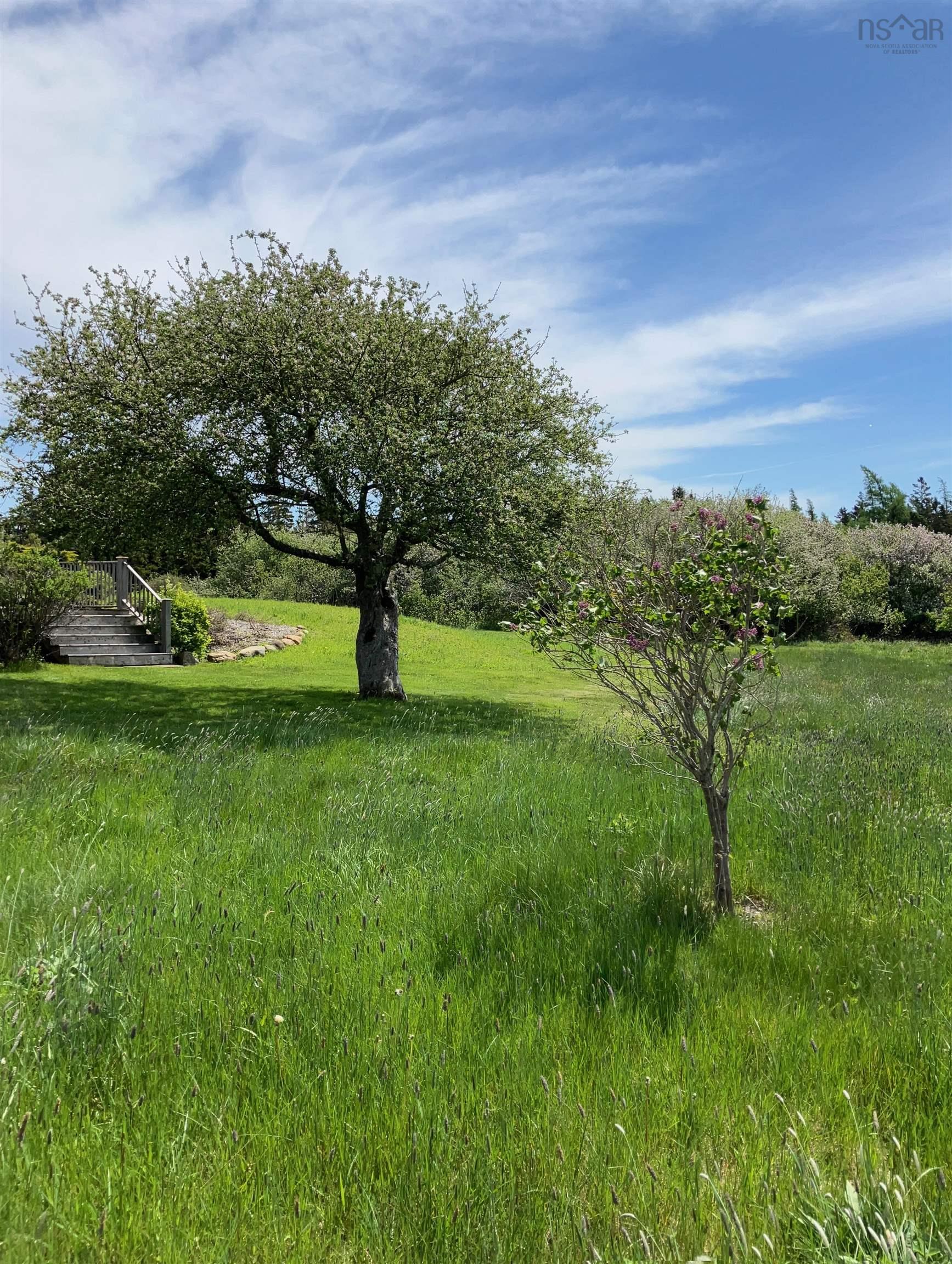 $630,000.00: 903 FELTZEN SOUTH Road, Feltzen South