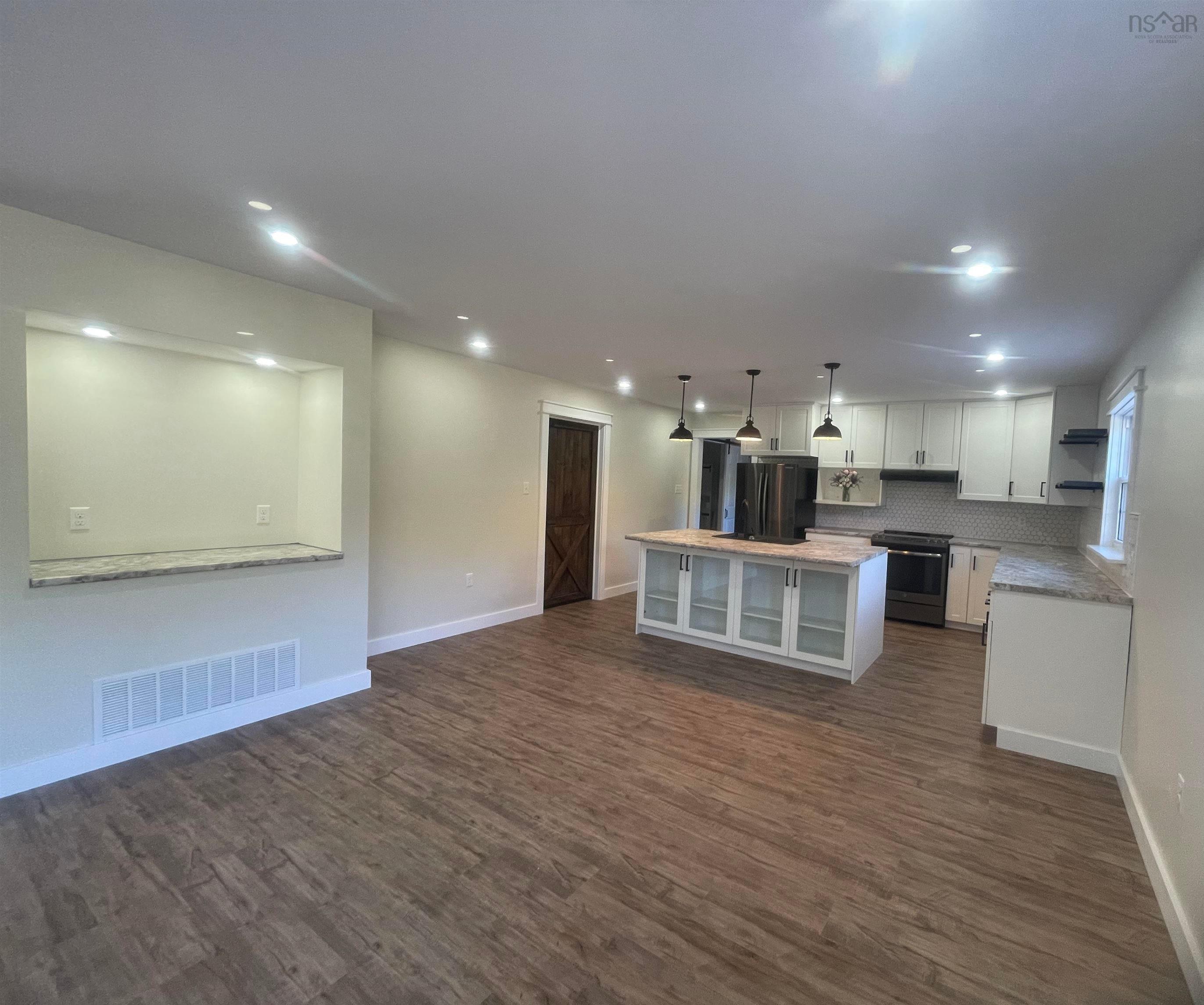 $489,000.00: 6200 Highway 3, Jordan Falls