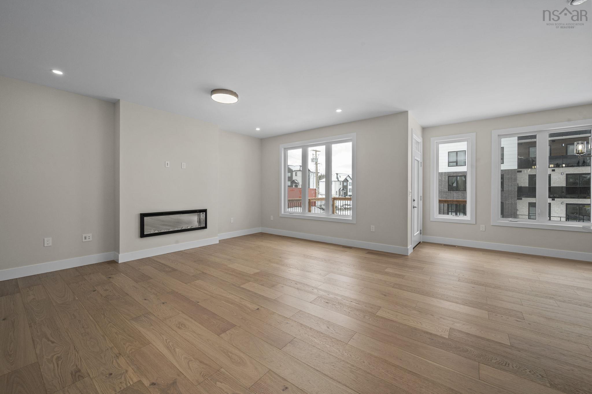 $994,900.00: GW002 10 Gardenia Way, Dartmouth