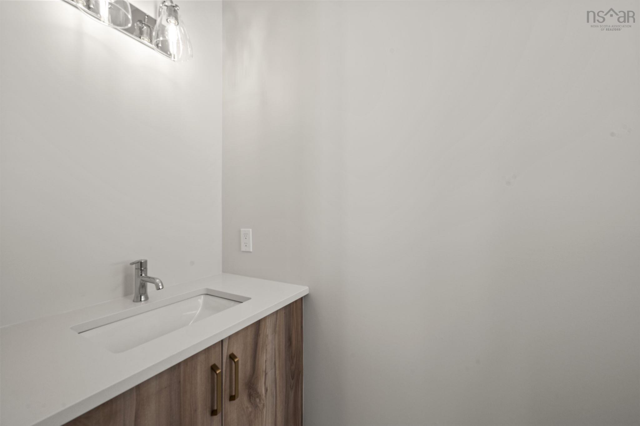 $994,900.00: GW002 10 Gardenia Way, Dartmouth