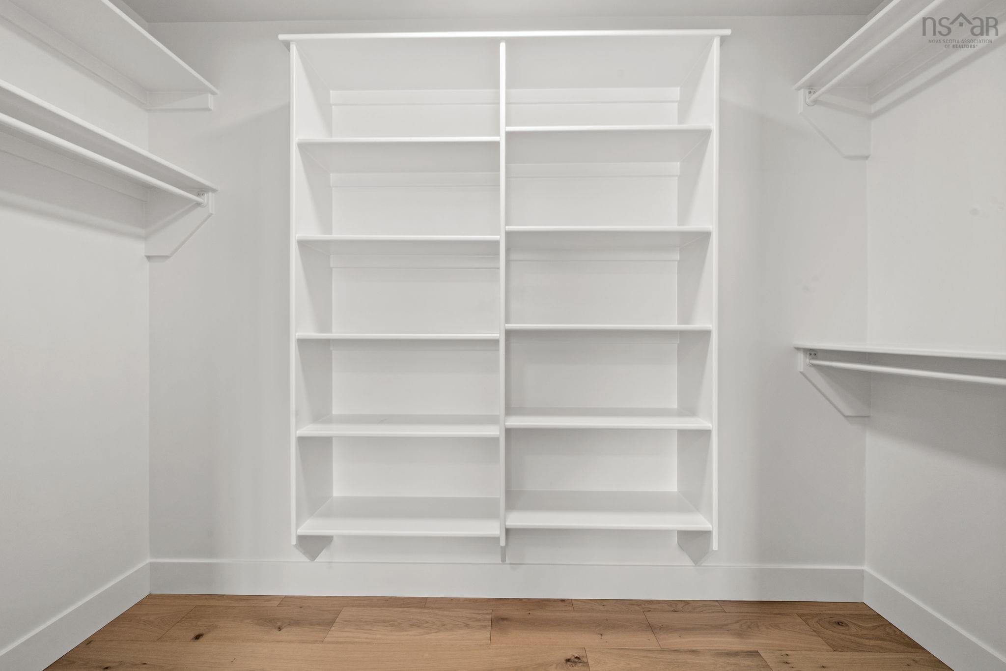 $994,900.00: GW002 10 Gardenia Way, Dartmouth