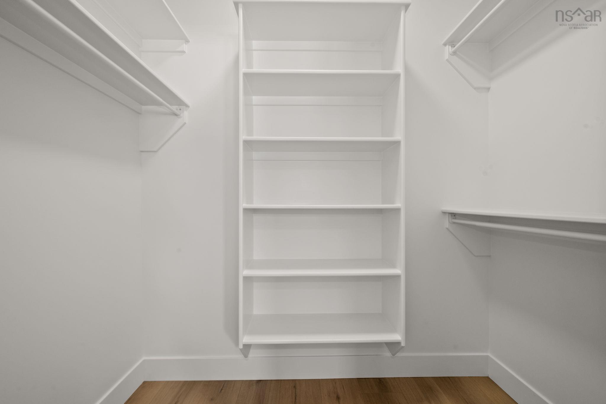 $994,900.00: GW002 10 Gardenia Way, Dartmouth