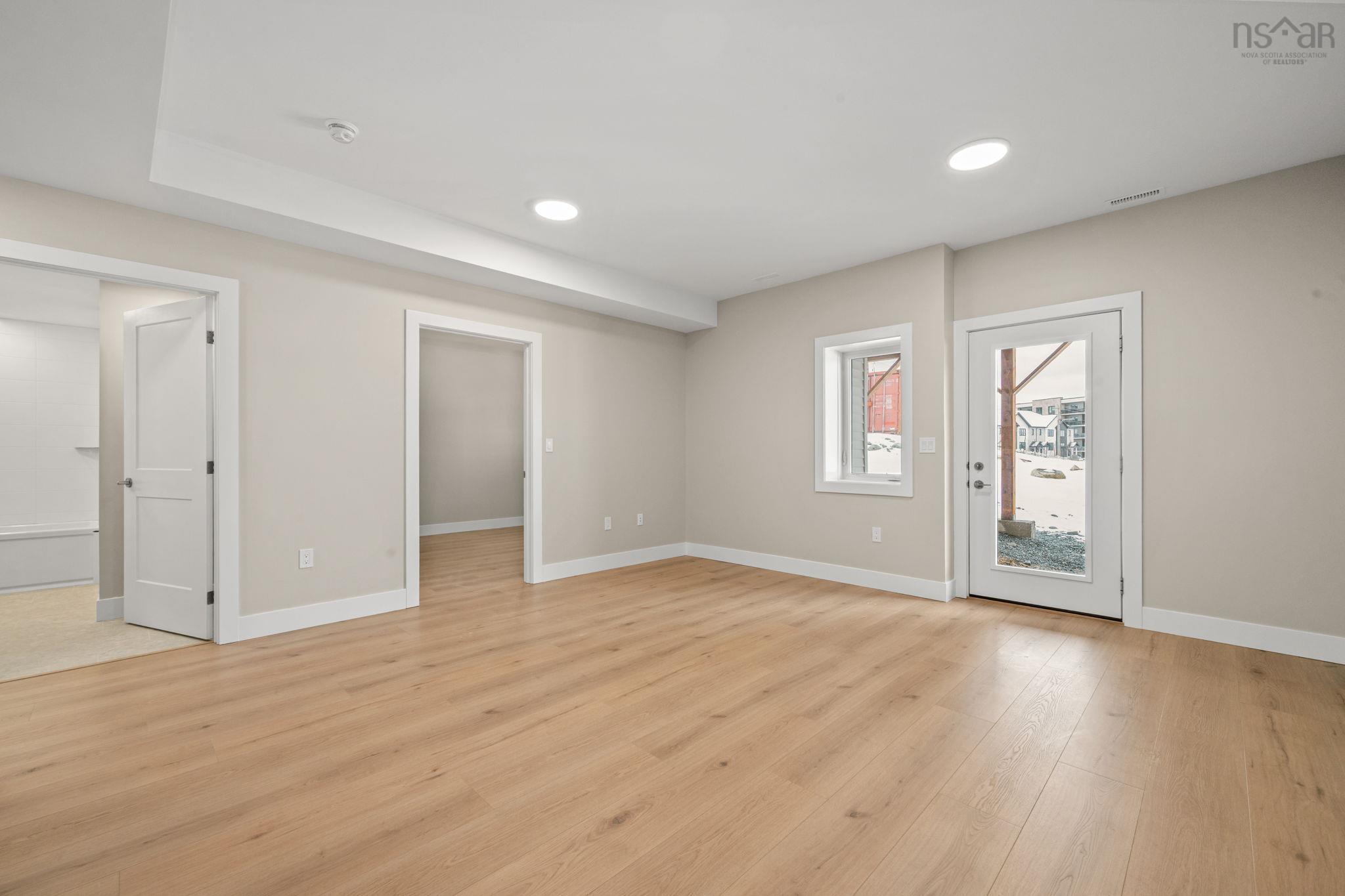 $964,900.00: GW001 4 Gardenia Way, Dartmouth