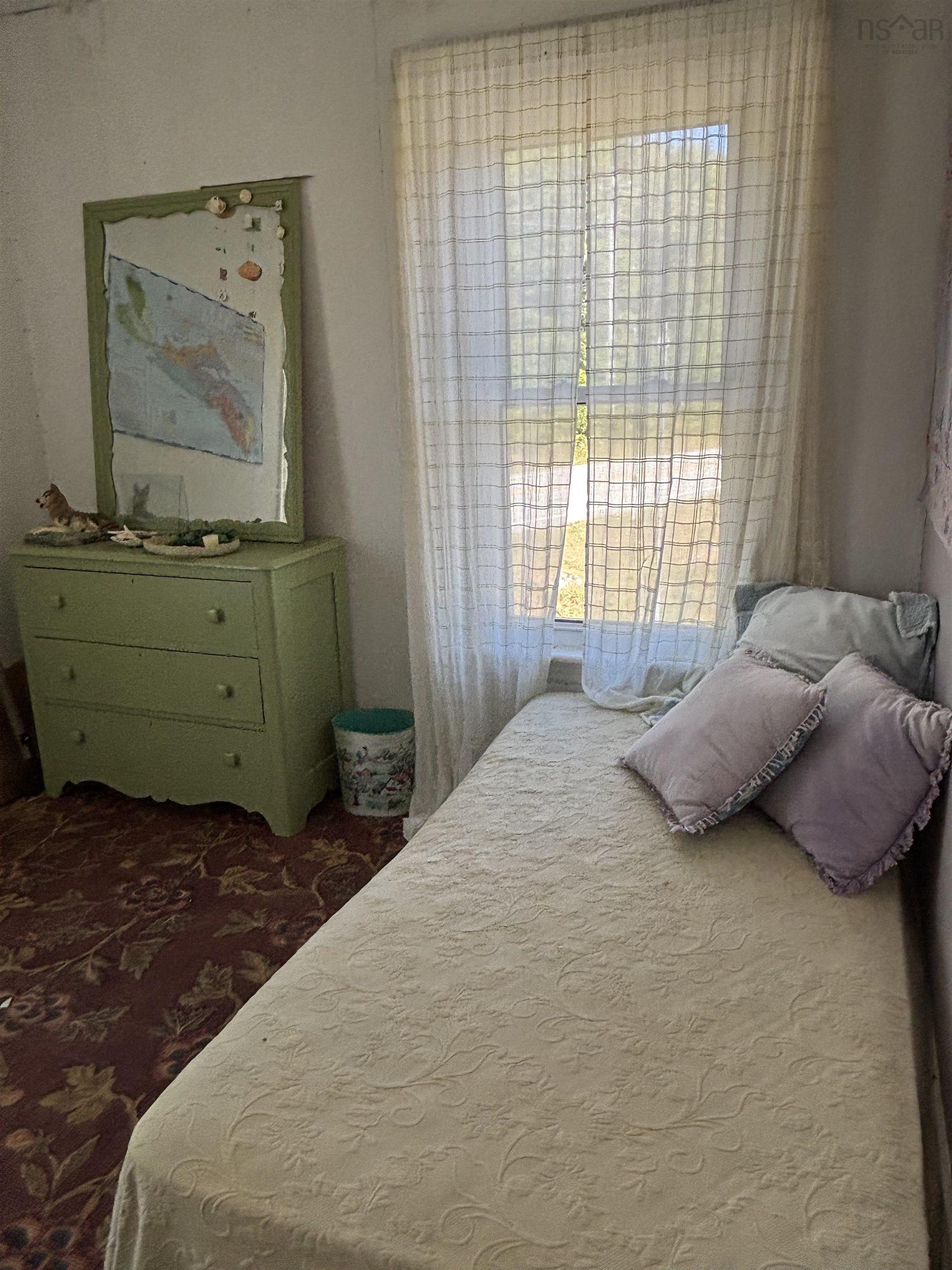 $194,000.00: 18 Central Port Mouton Road, Port Mouton