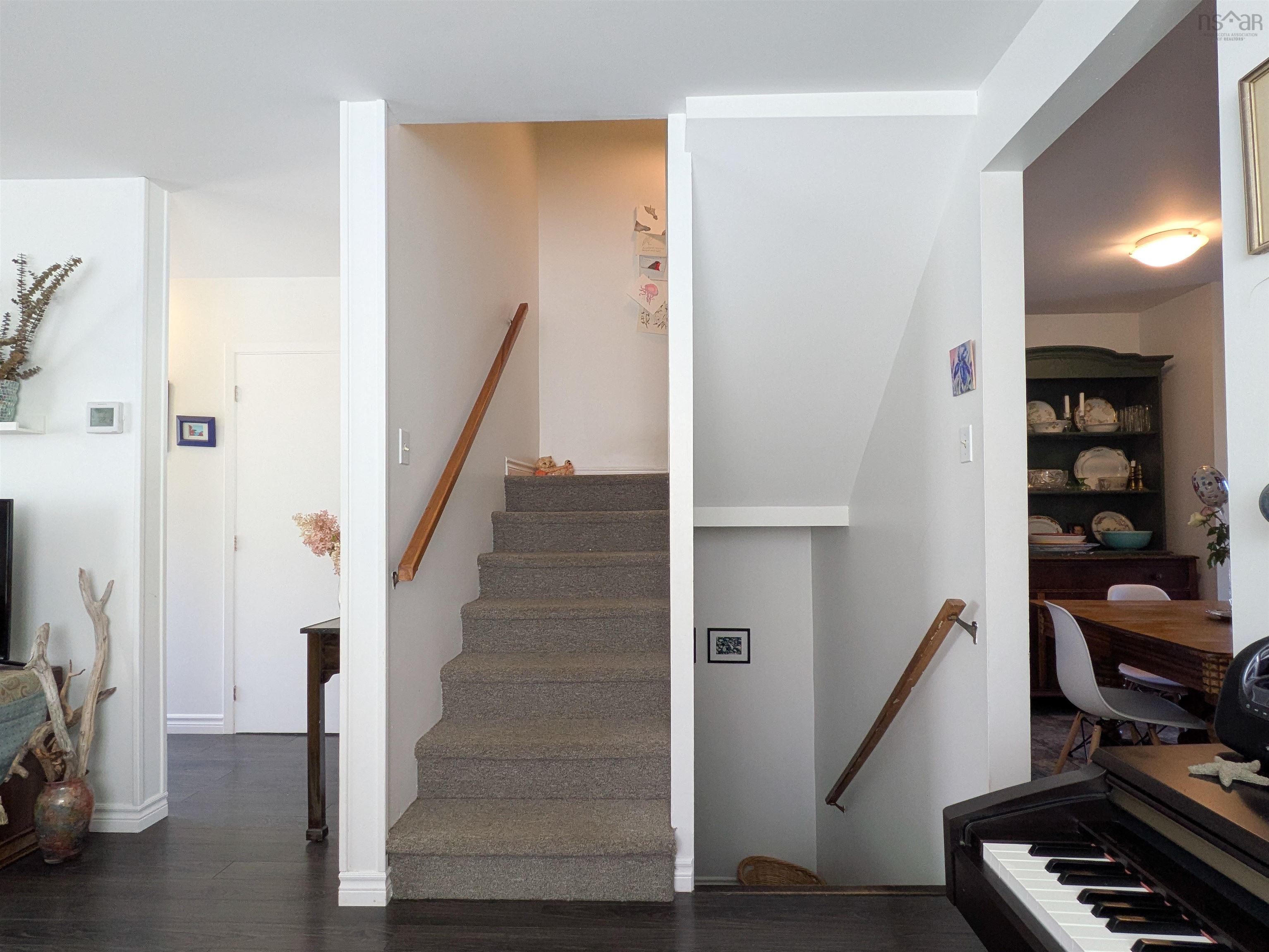 $199,000.00: 544 South Broadway Avenue, Cornwallis Park