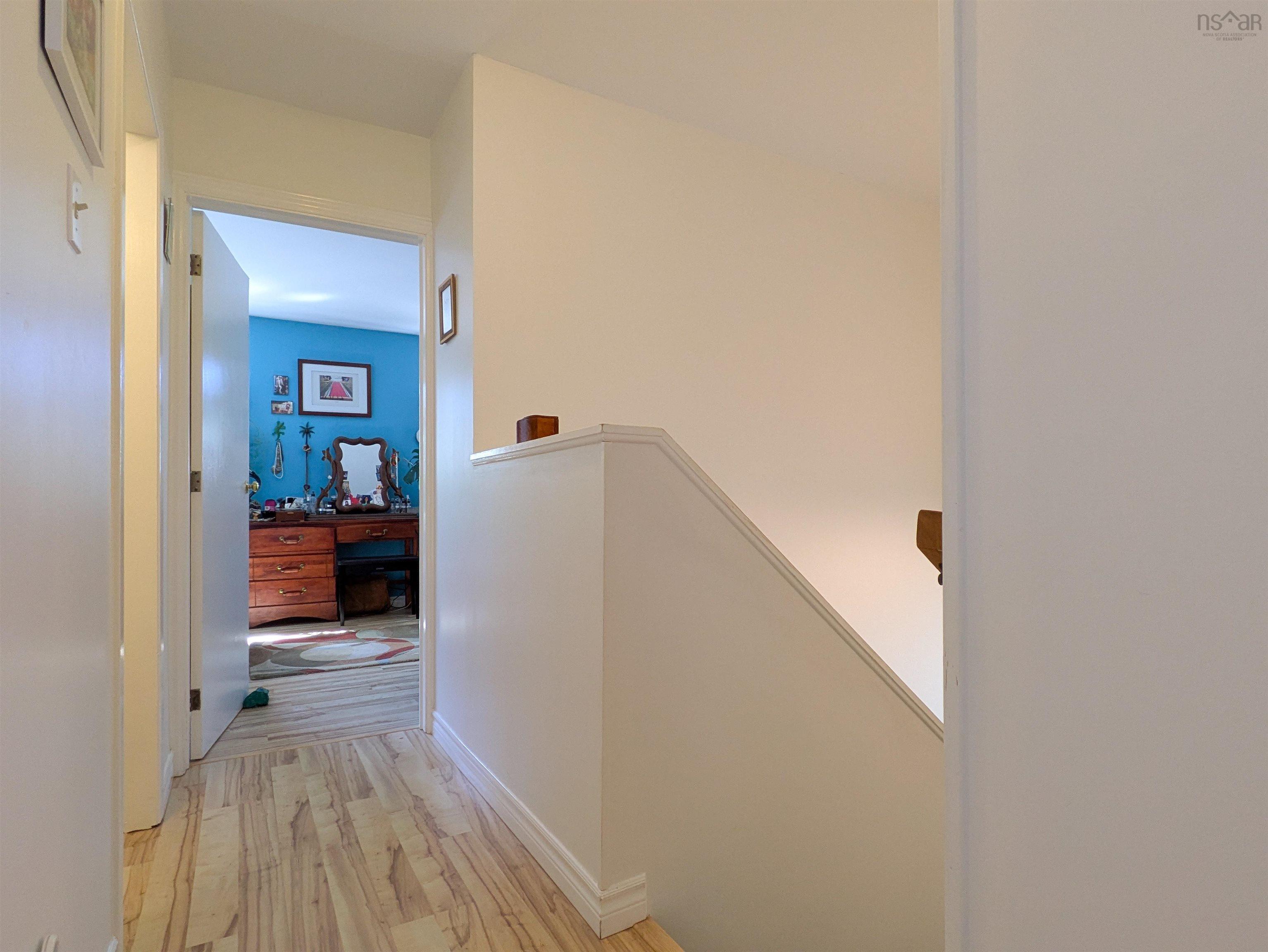 $199,000.00: 544 South Broadway Avenue, Cornwallis Park