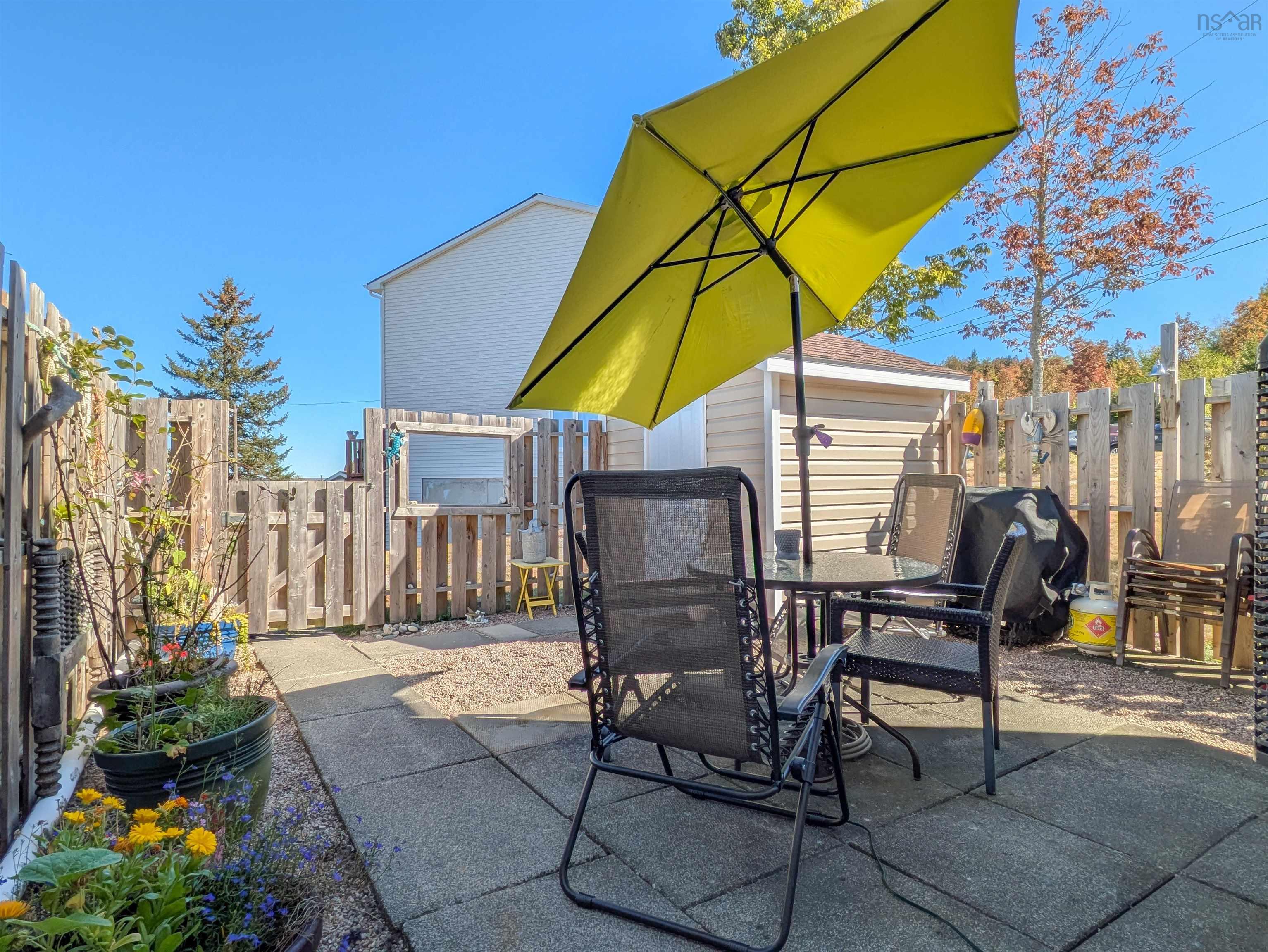 $199,000.00: 544 South Broadway Avenue, Cornwallis Park