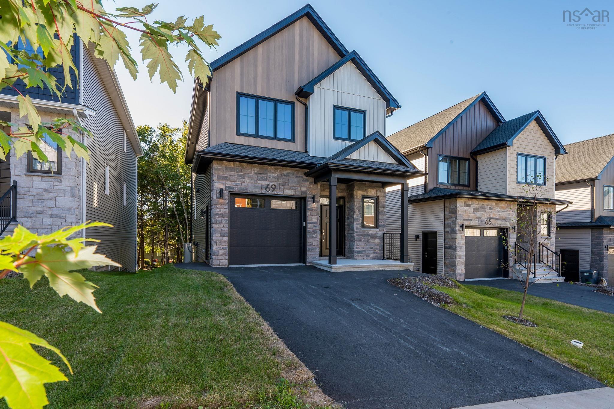 $699,900.00: PC32 69 Pearlgarden Close, Dartmouth