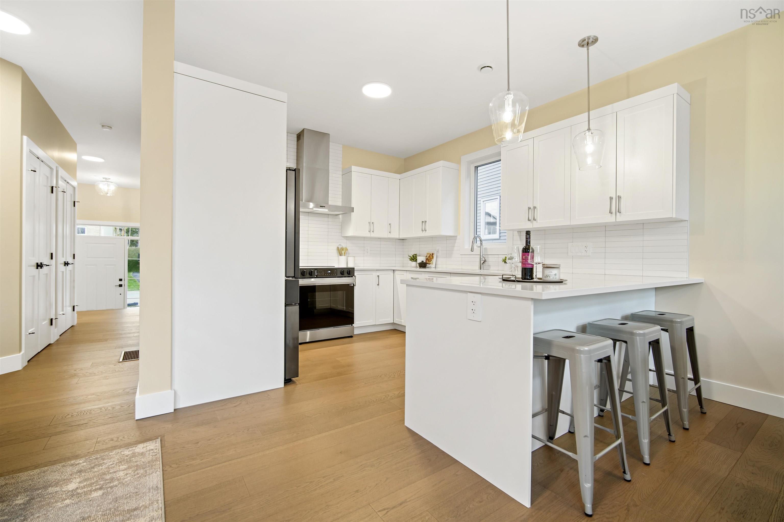 $699,900.00: PC32 69 Pearlgarden Close, Dartmouth