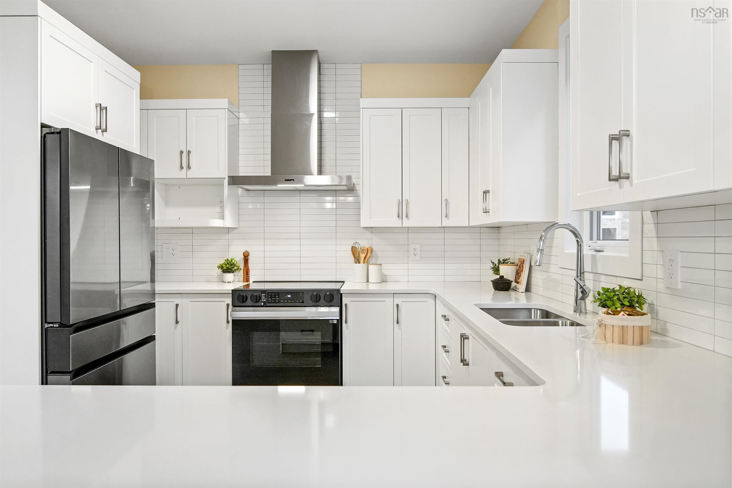 $699,900.00: PC32 69 Pearlgarden Close, Dartmouth