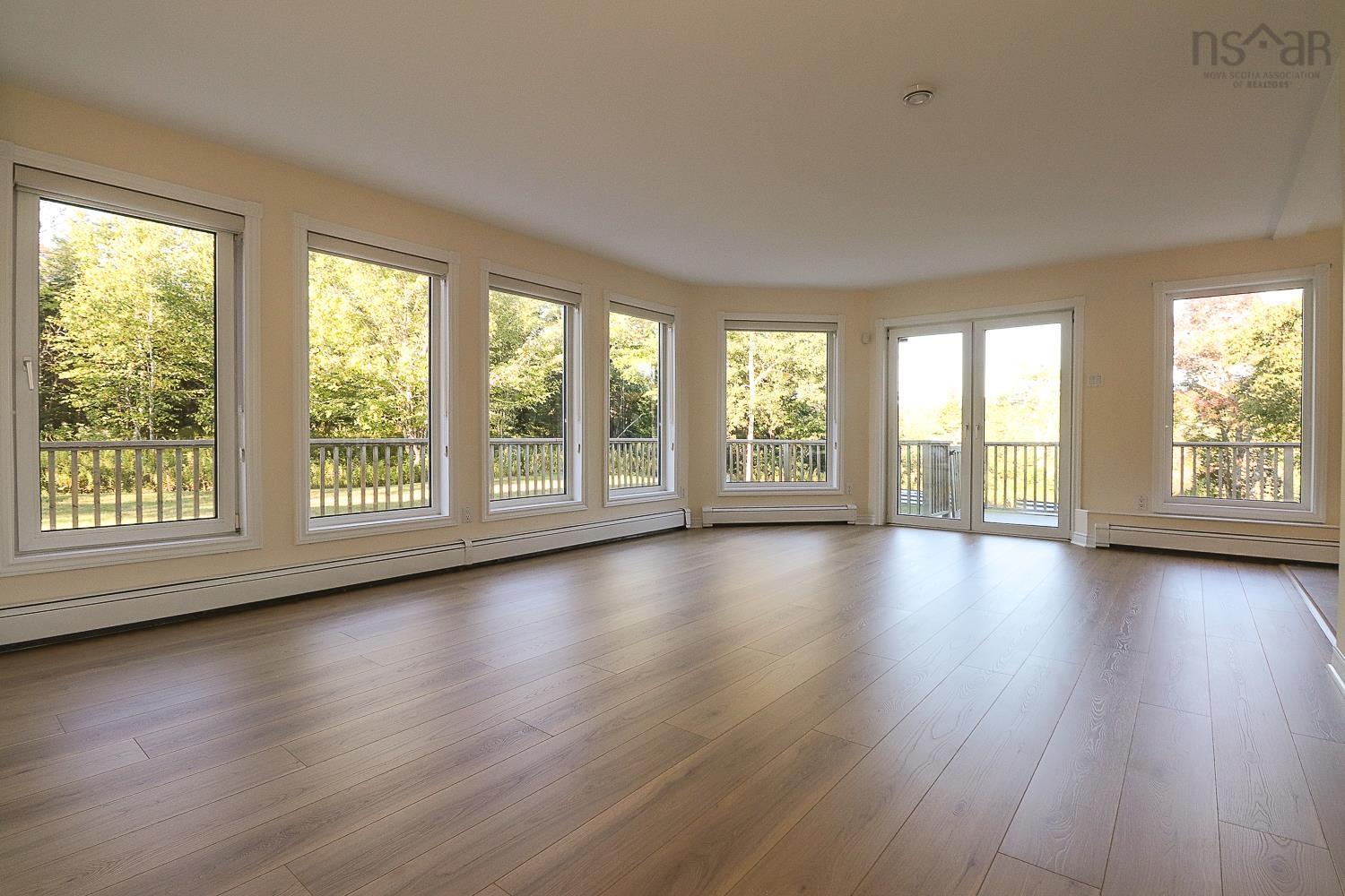 $999,000.00: 80 Stoney Beach Road, Whites Lake