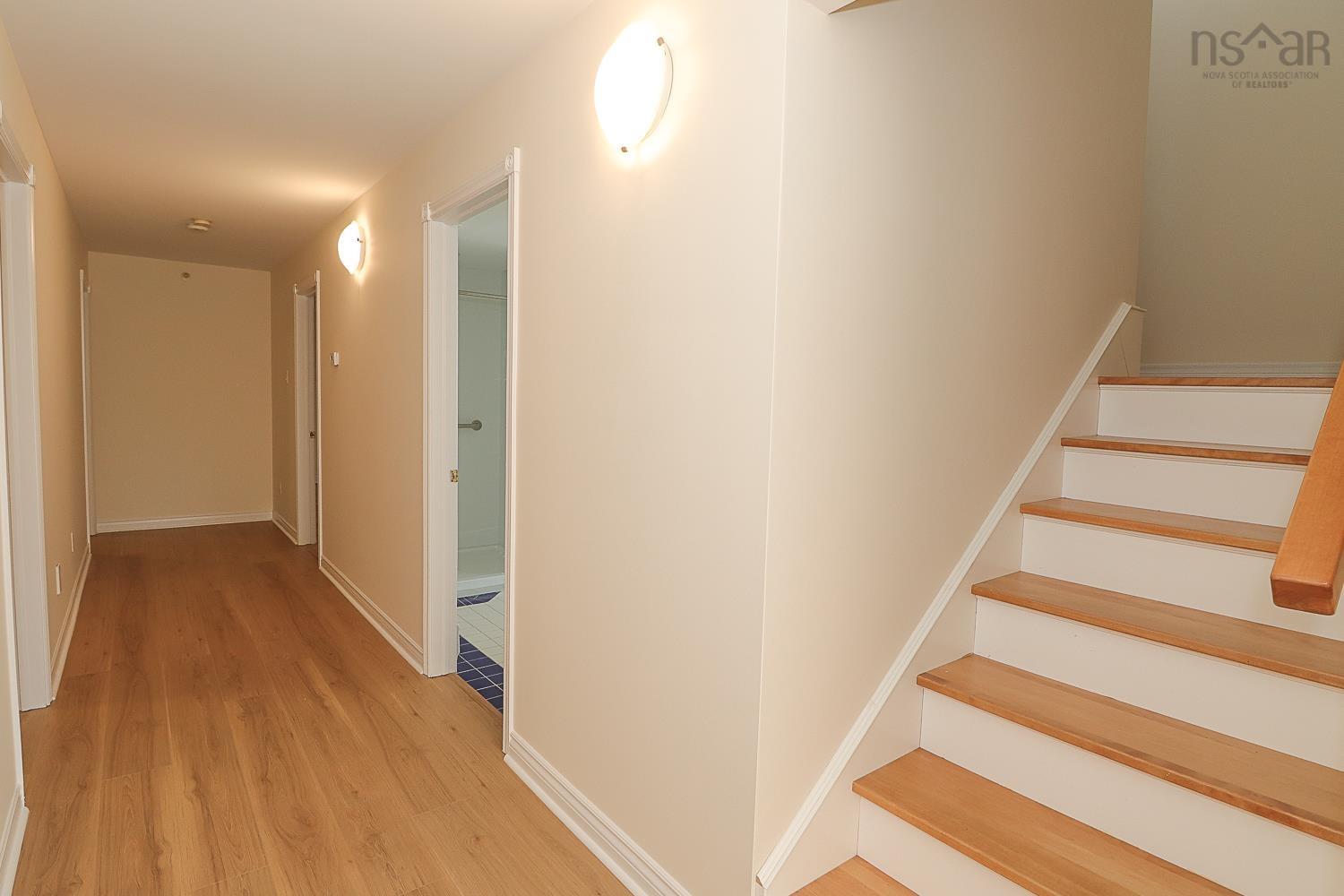 $999,000.00: 80 Stoney Beach Road, Whites Lake