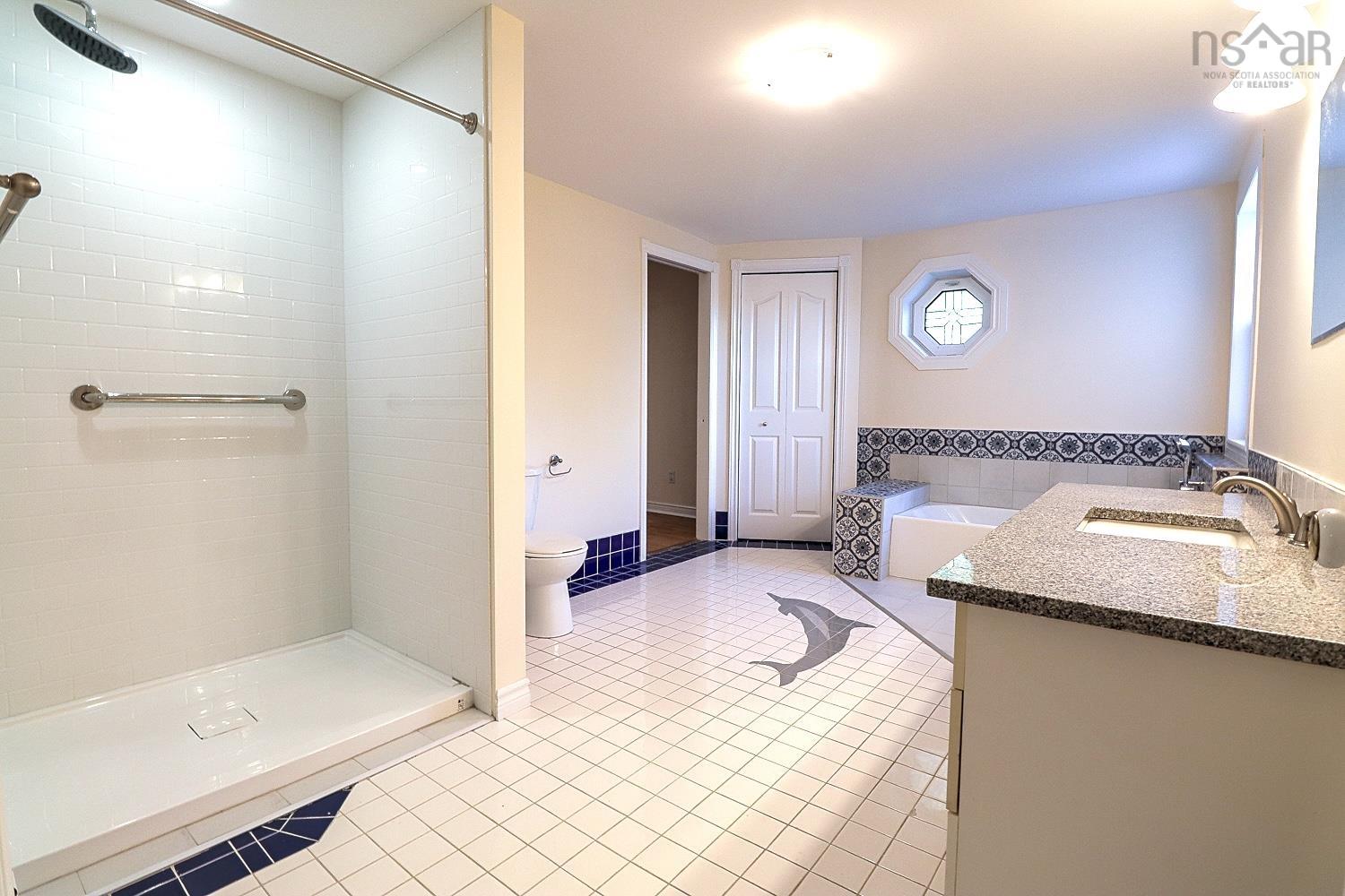 $999,000.00: 80 Stoney Beach Road, Whites Lake