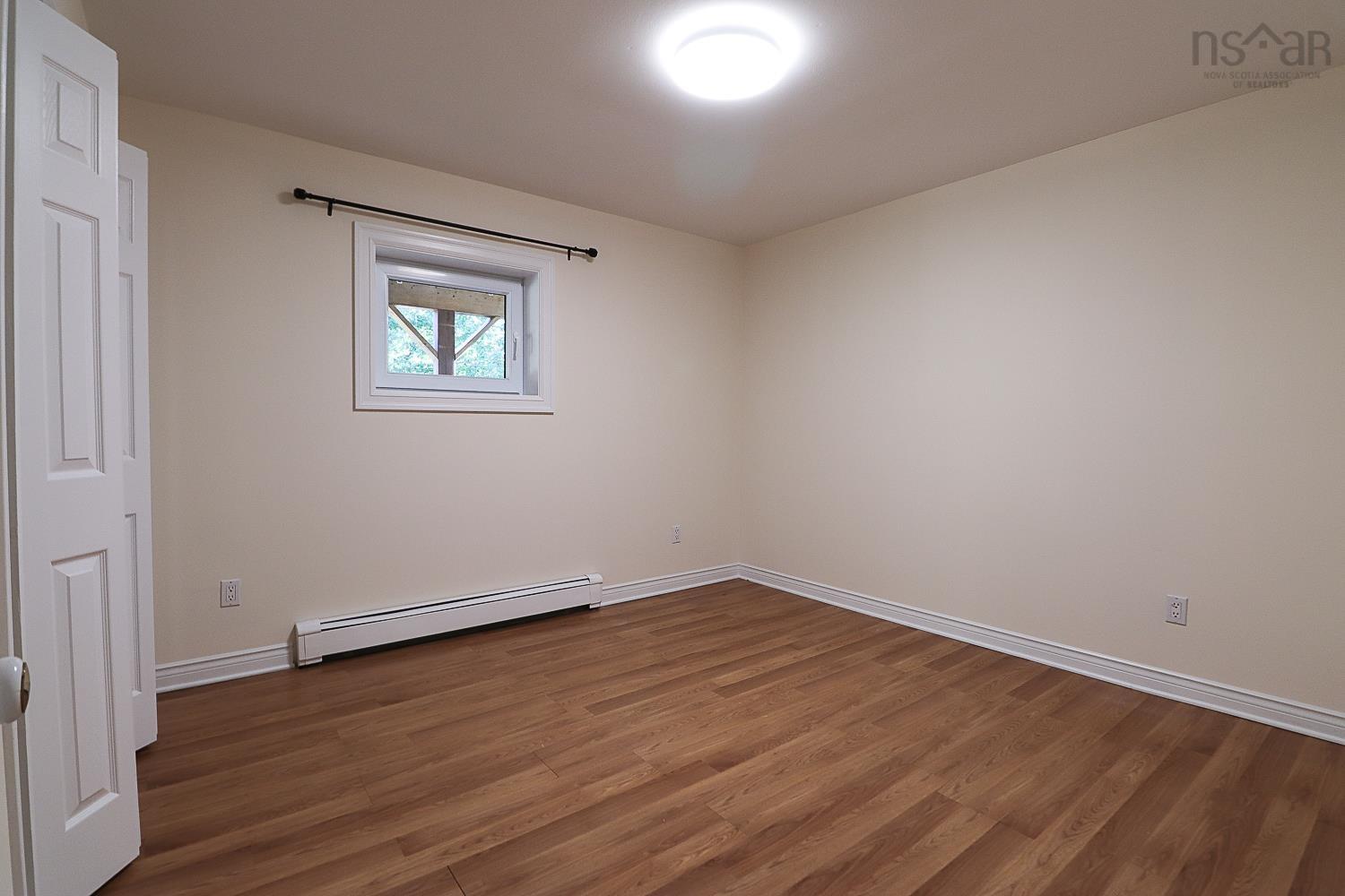 $999,000.00: 80 Stoney Beach Road, Whites Lake