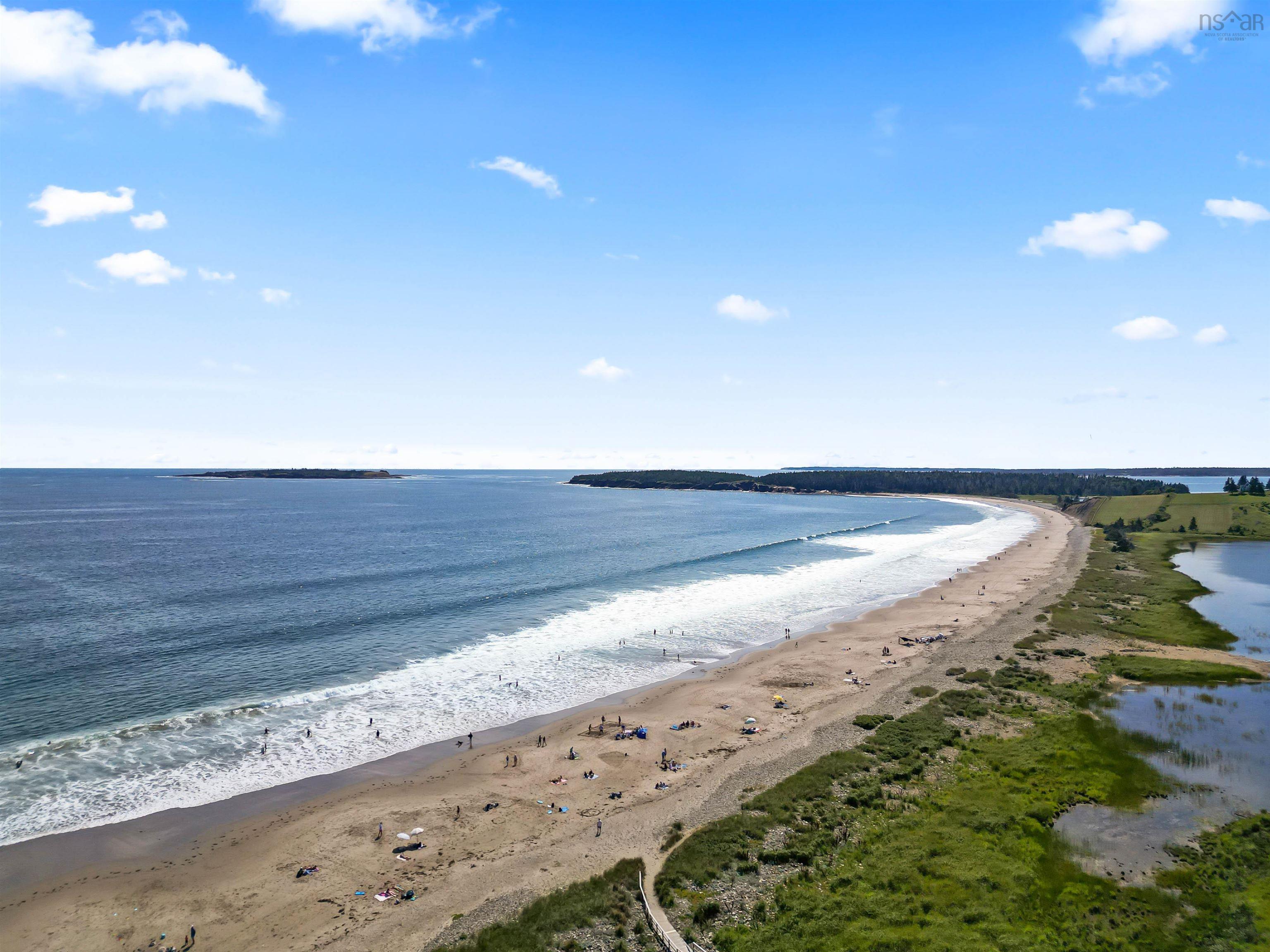 $1,275,000.00: 120 Net Yard Lane, Upper Kingsburg