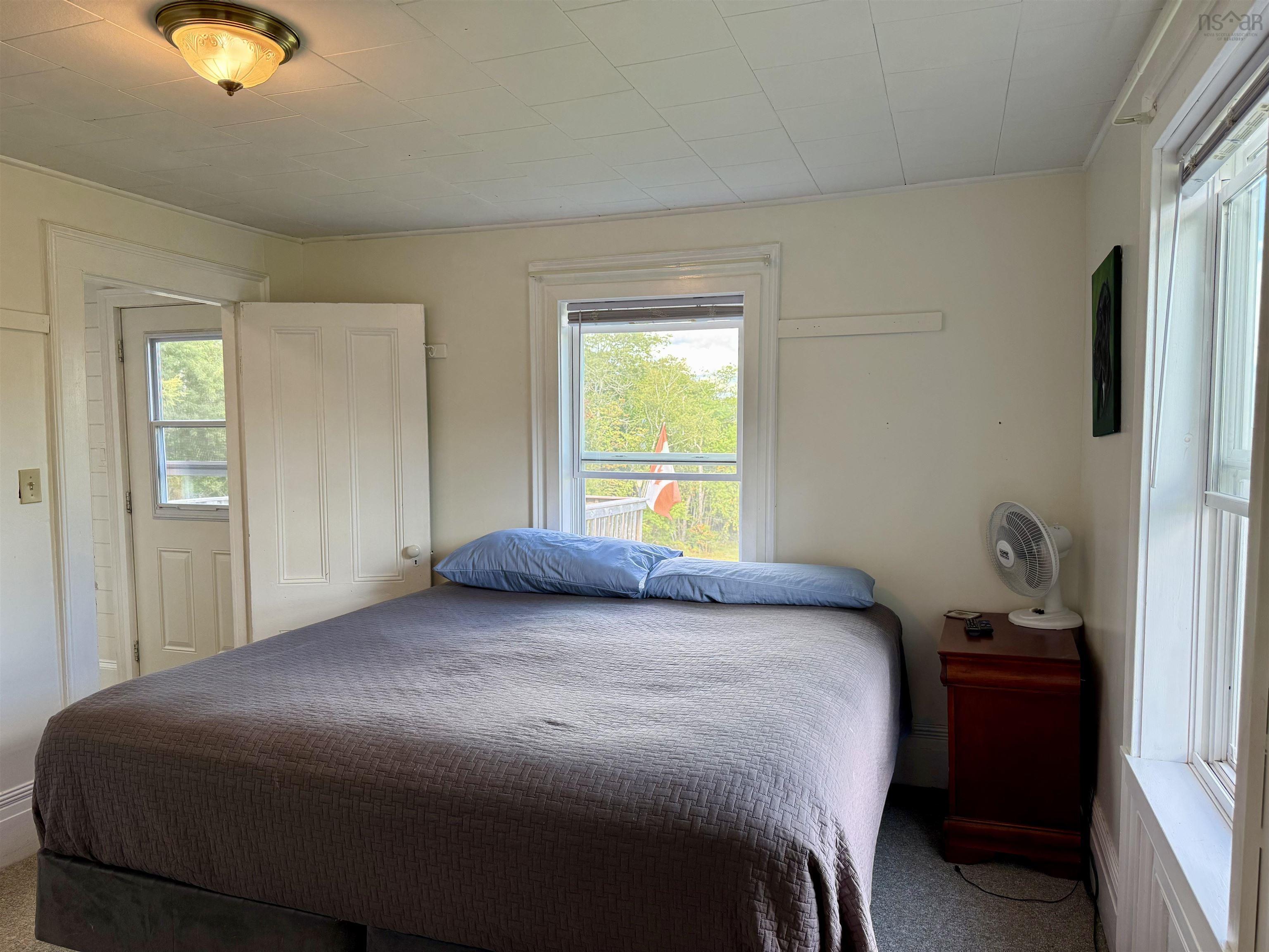 $399,000.00: 5100 Sandy Point Road, Jordan Ferry