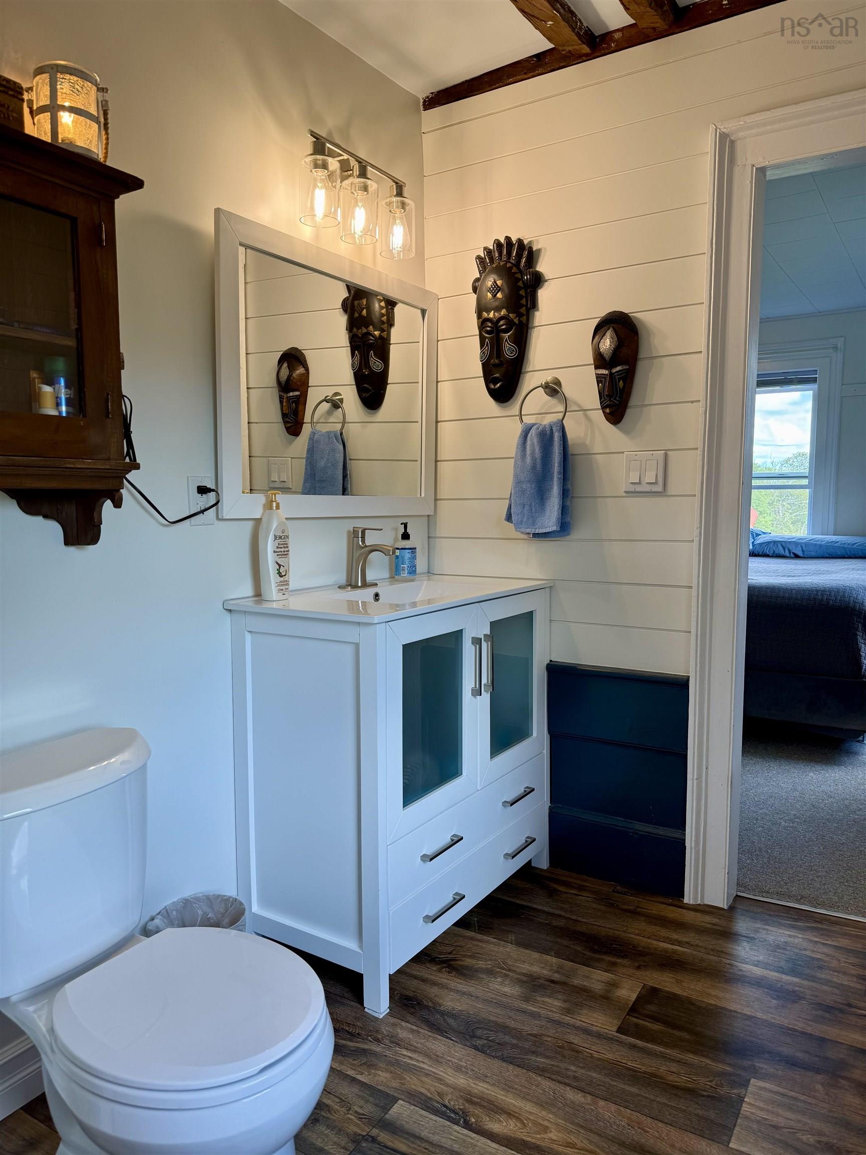 $399,000.00: 5100 Sandy Point Road, Jordan Ferry