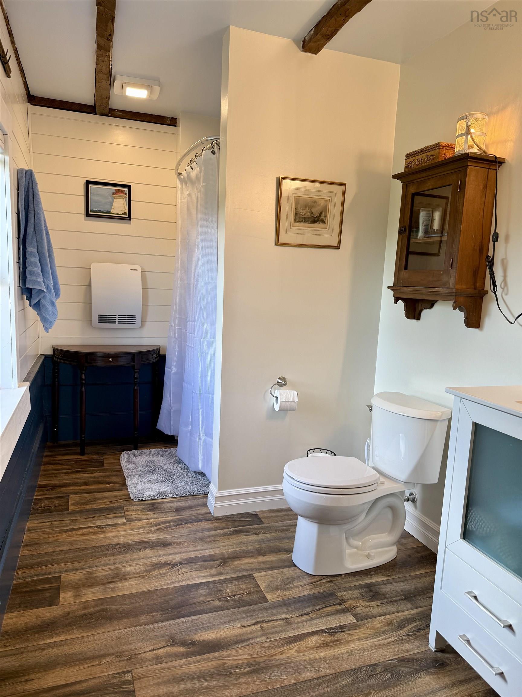 $399,000.00: 5100 Sandy Point Road, Jordan Ferry