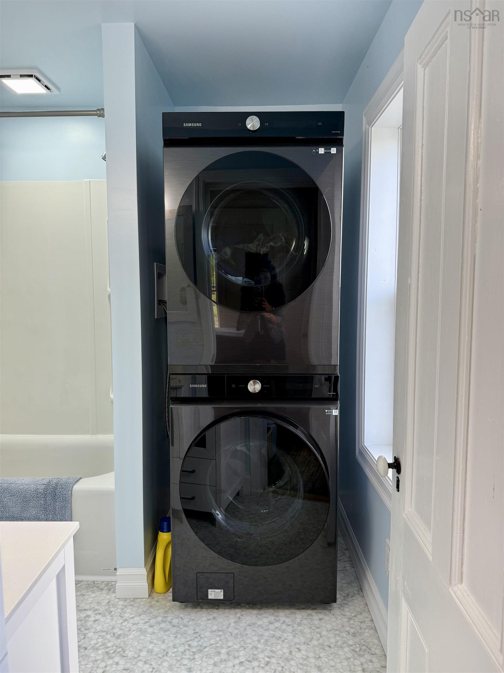 $399,000.00: 5100 Sandy Point Road, Jordan Ferry