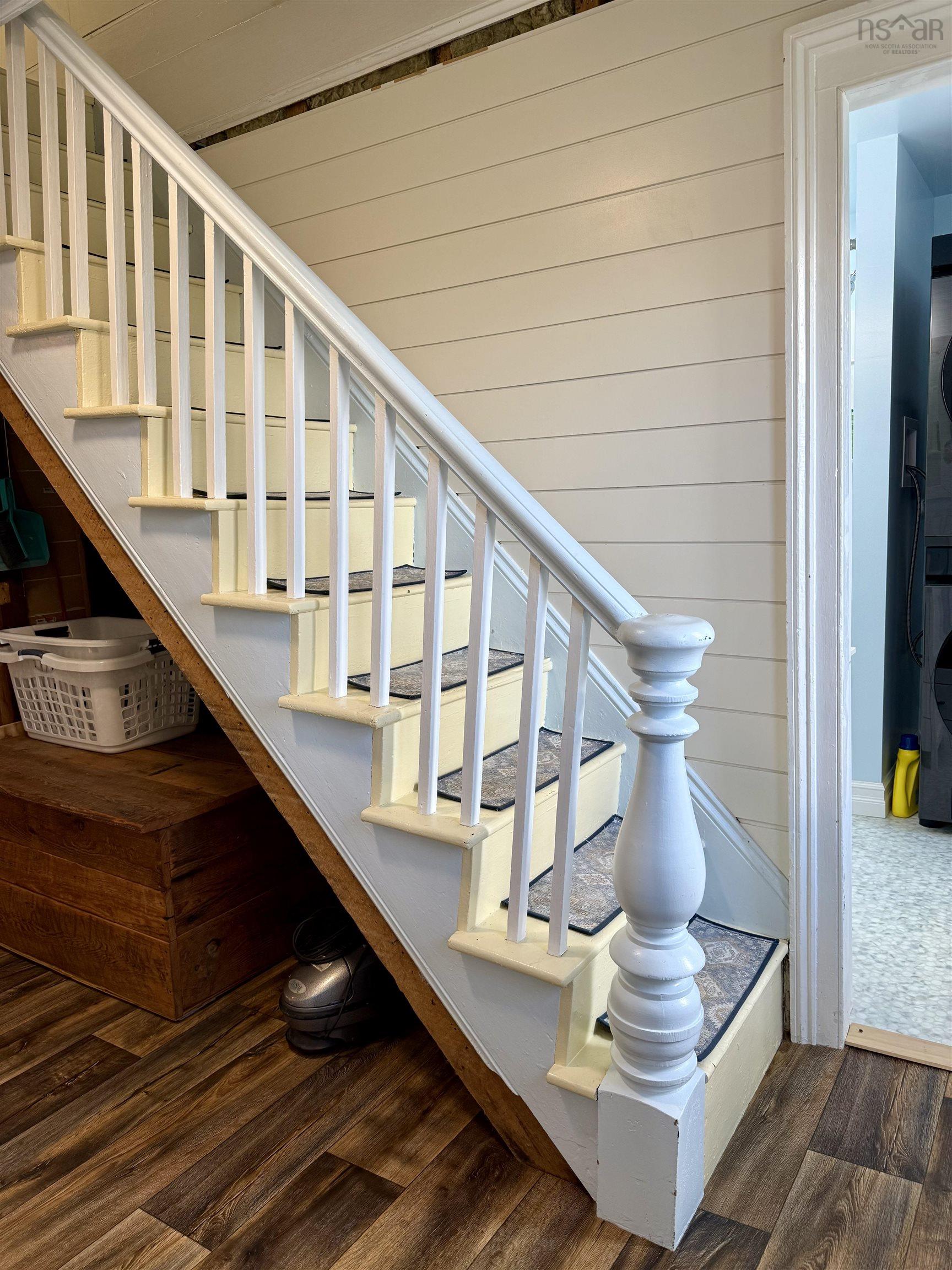 $399,000.00: 5100 Sandy Point Road, Jordan Ferry