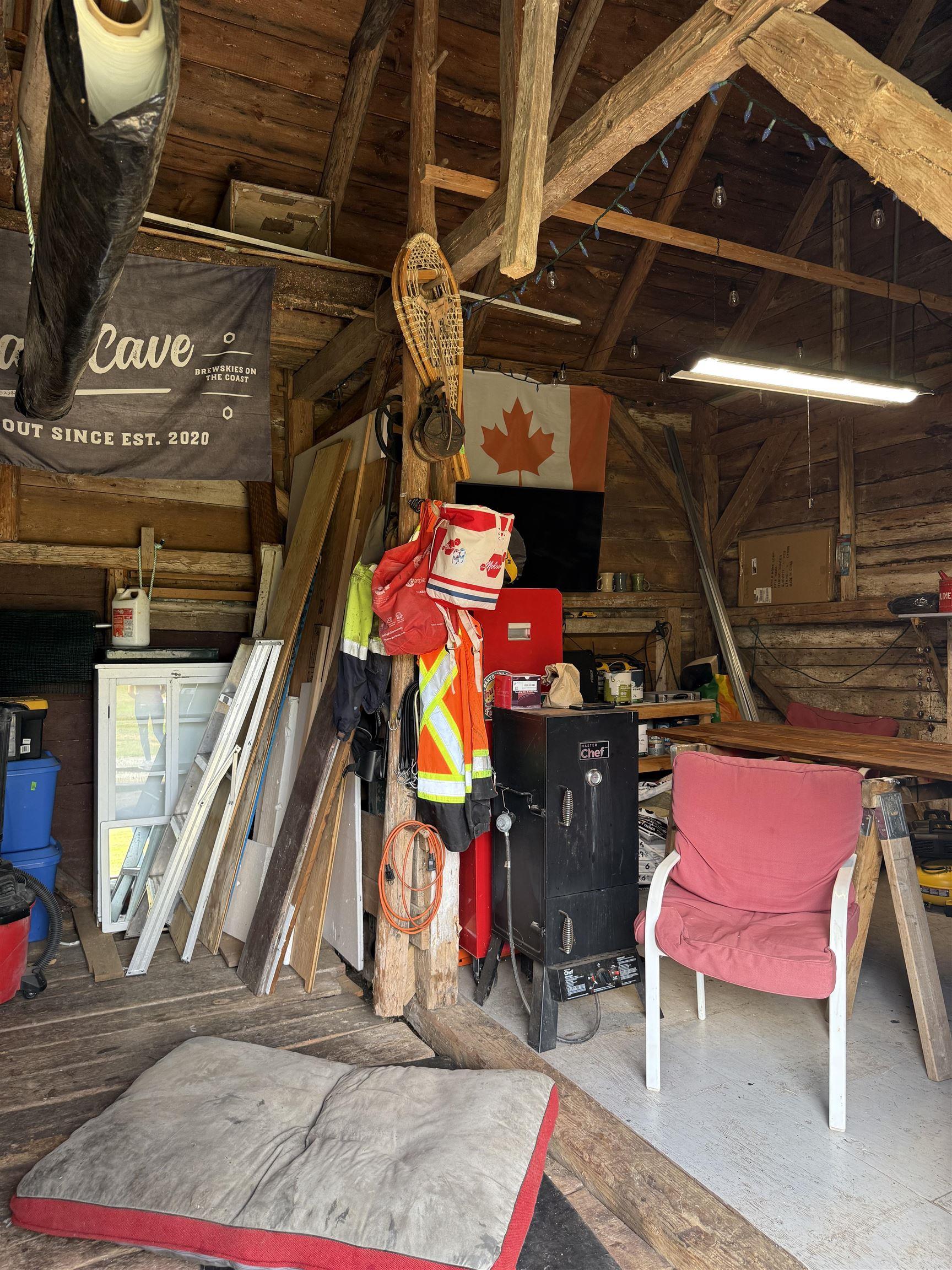 $399,000.00: 5100 Sandy Point Road, Jordan Ferry