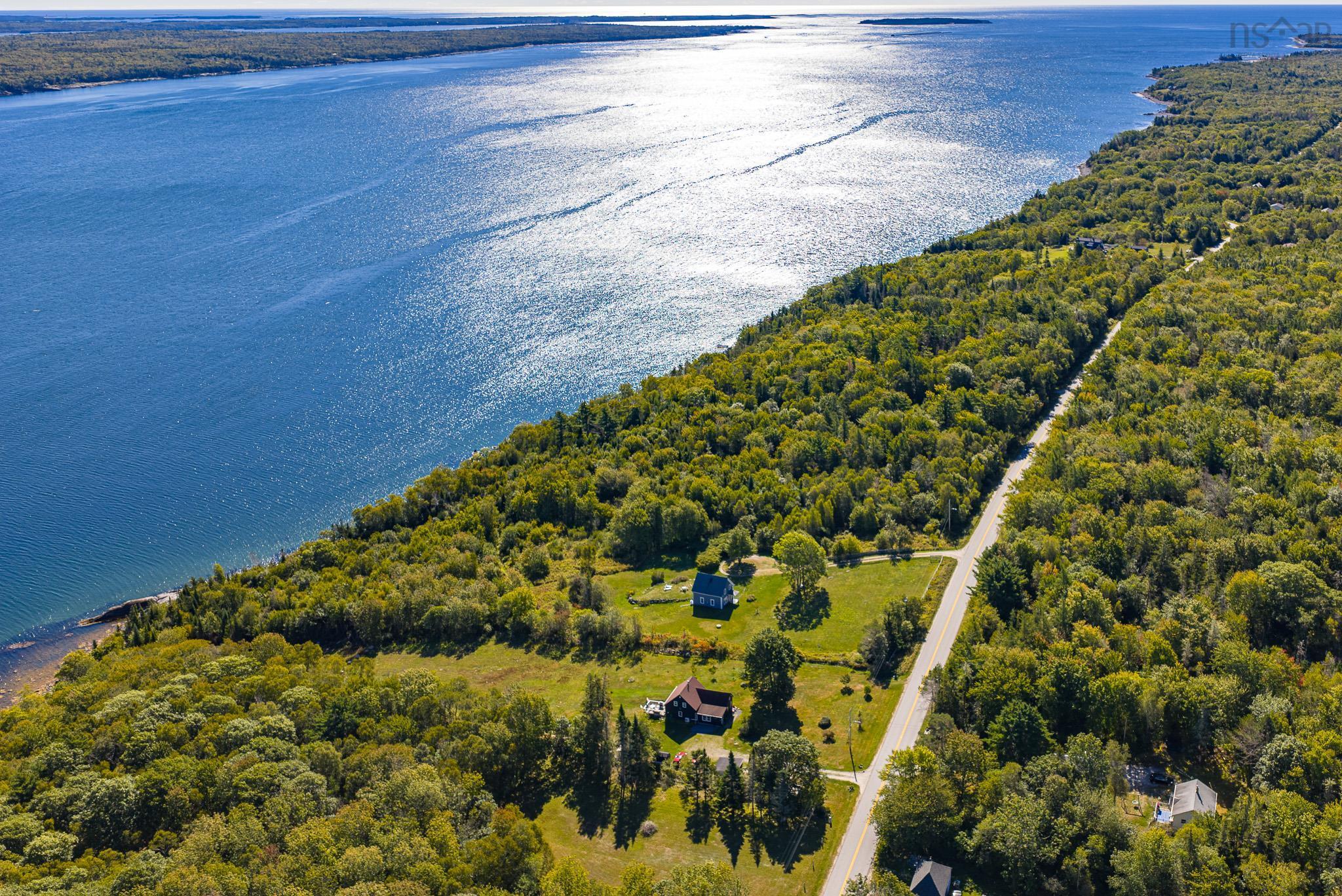 $399,000.00: 5100 Sandy Point Road, Jordan Ferry