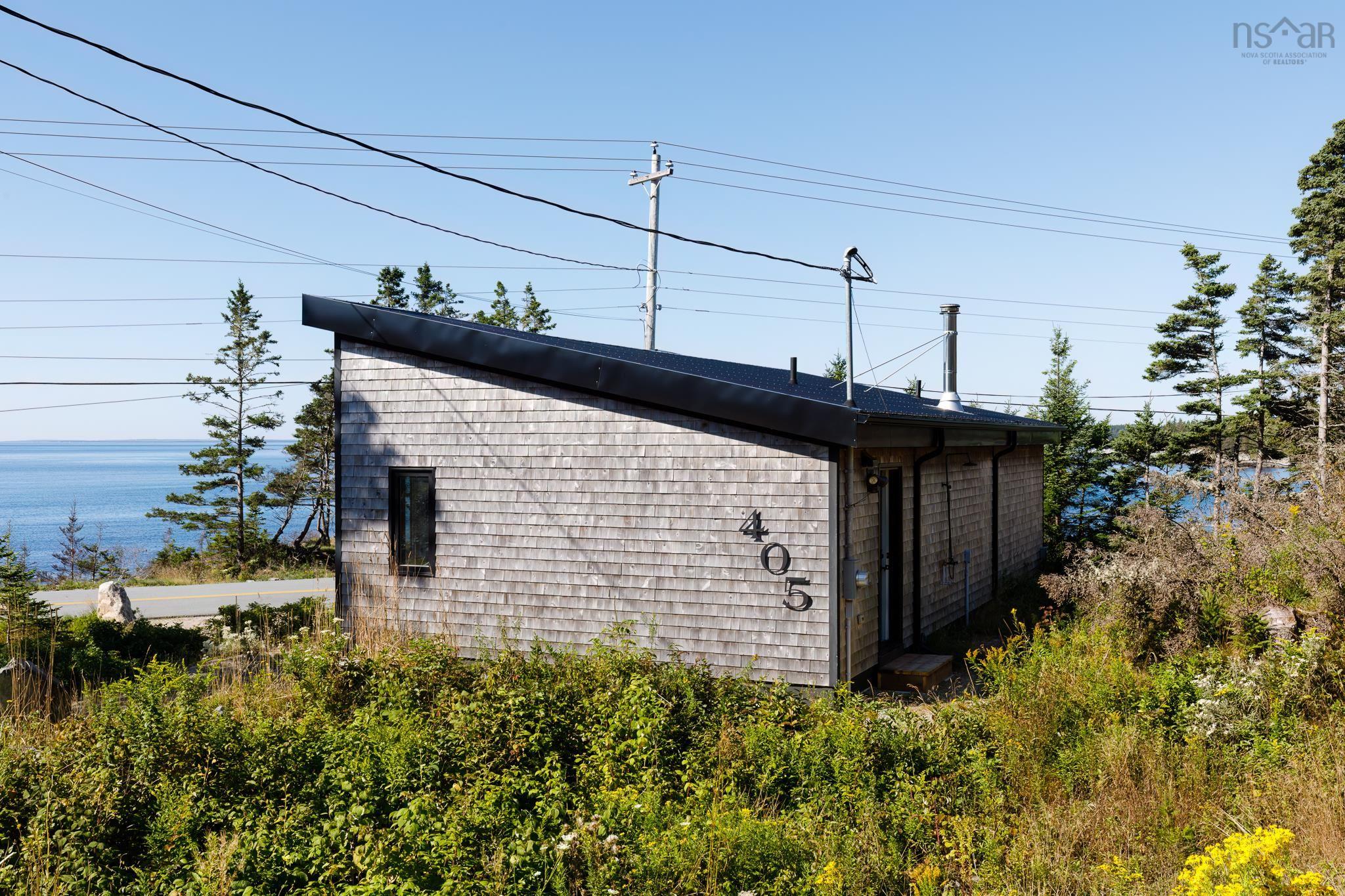 $598,500.00: 405 & 407 New Harbour Road, New Harbour