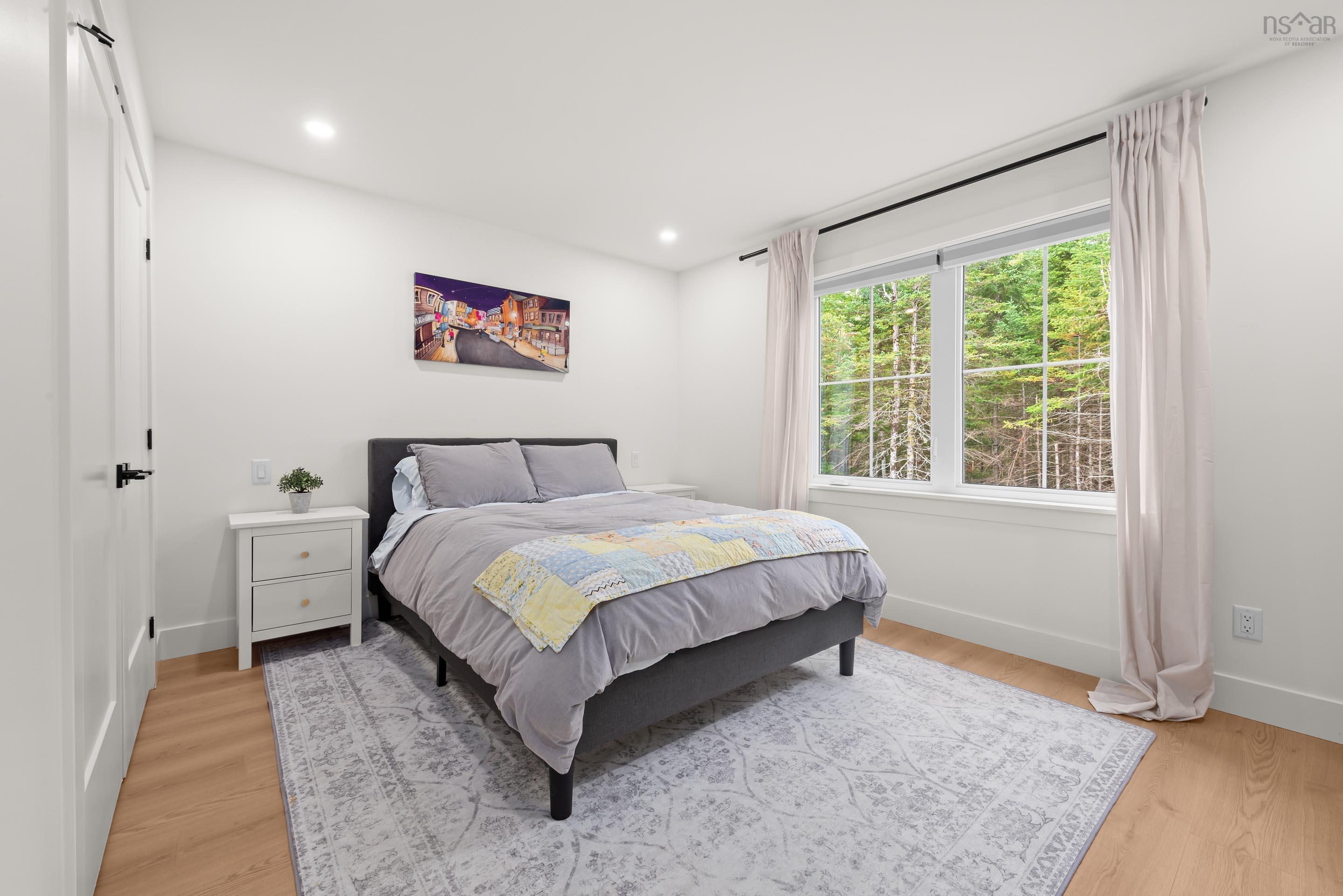 $1,079,900.00: 92 Double Lane, Oakfield