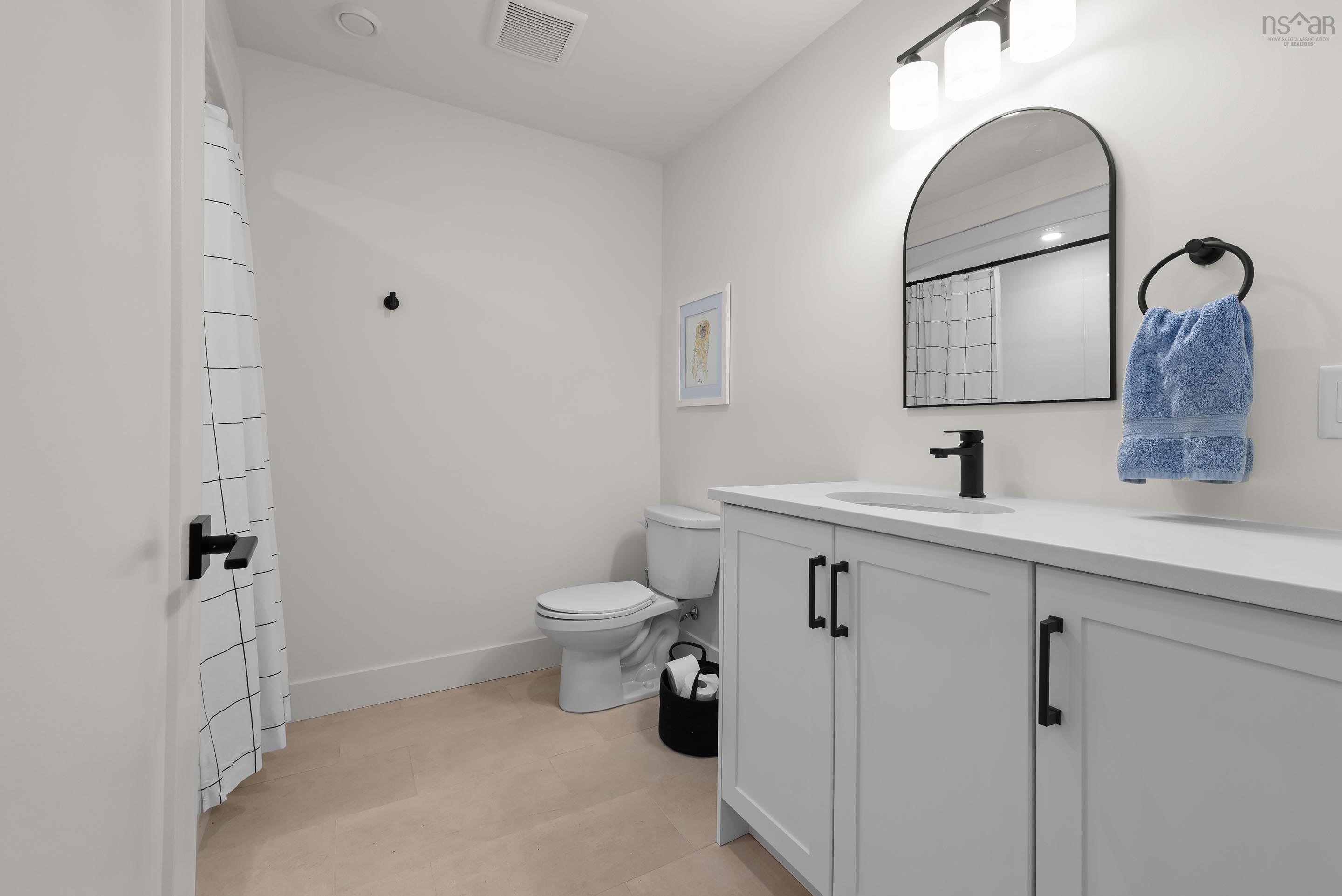 $1,079,900.00: 92 Double Lane, Oakfield