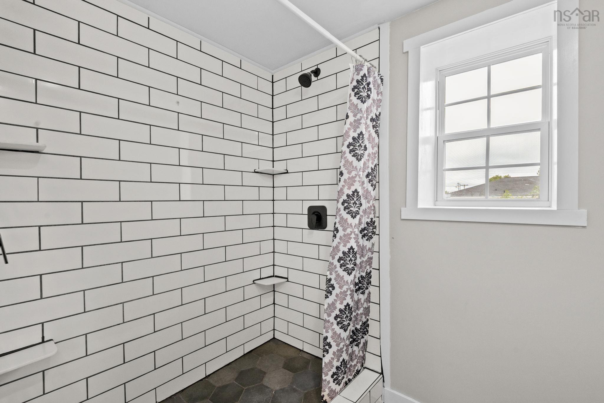 $419,000.00: 28 Forest Hill Road, Bridgewater