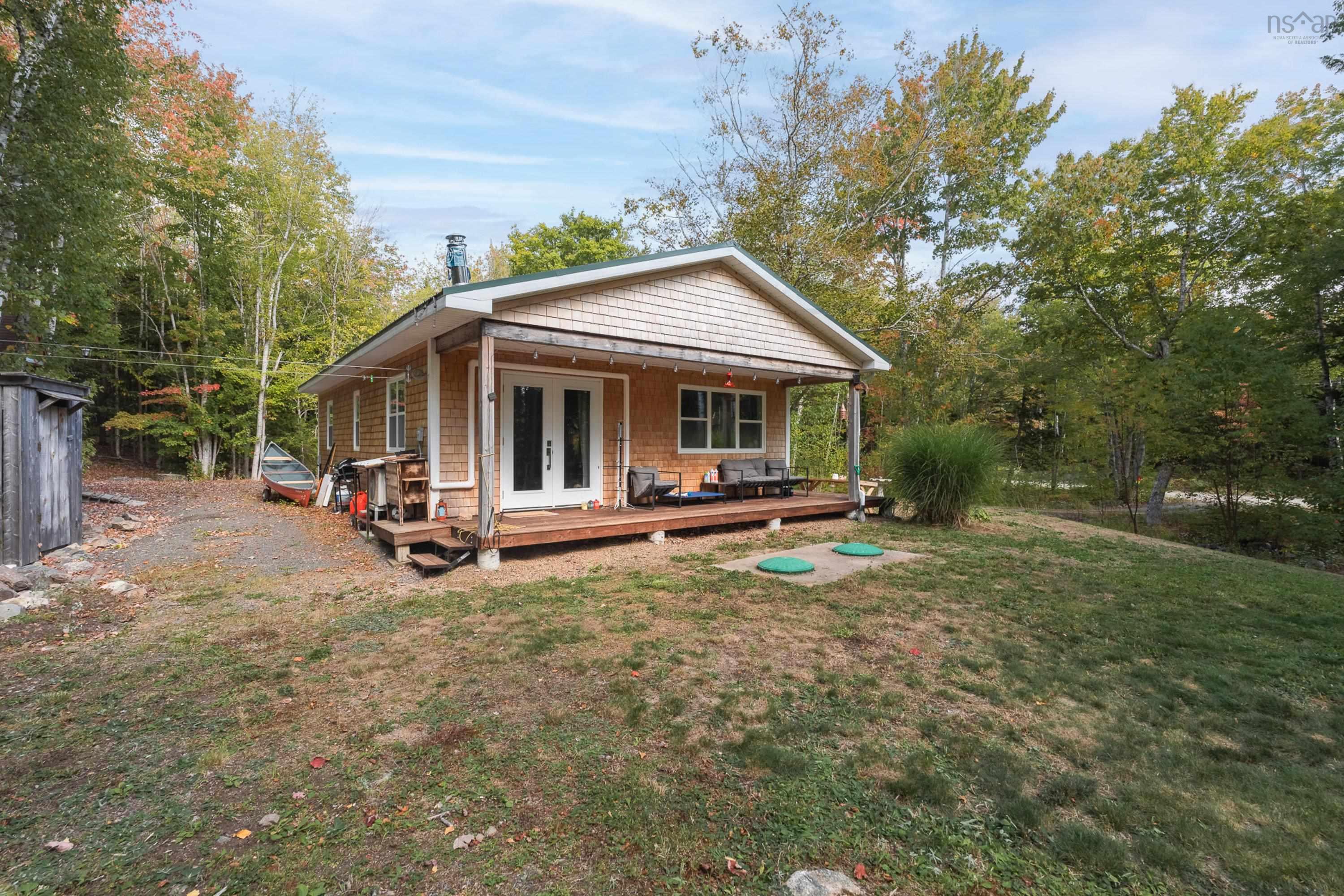 $341,888.00: 421 Lake Drive, Tupper Lake