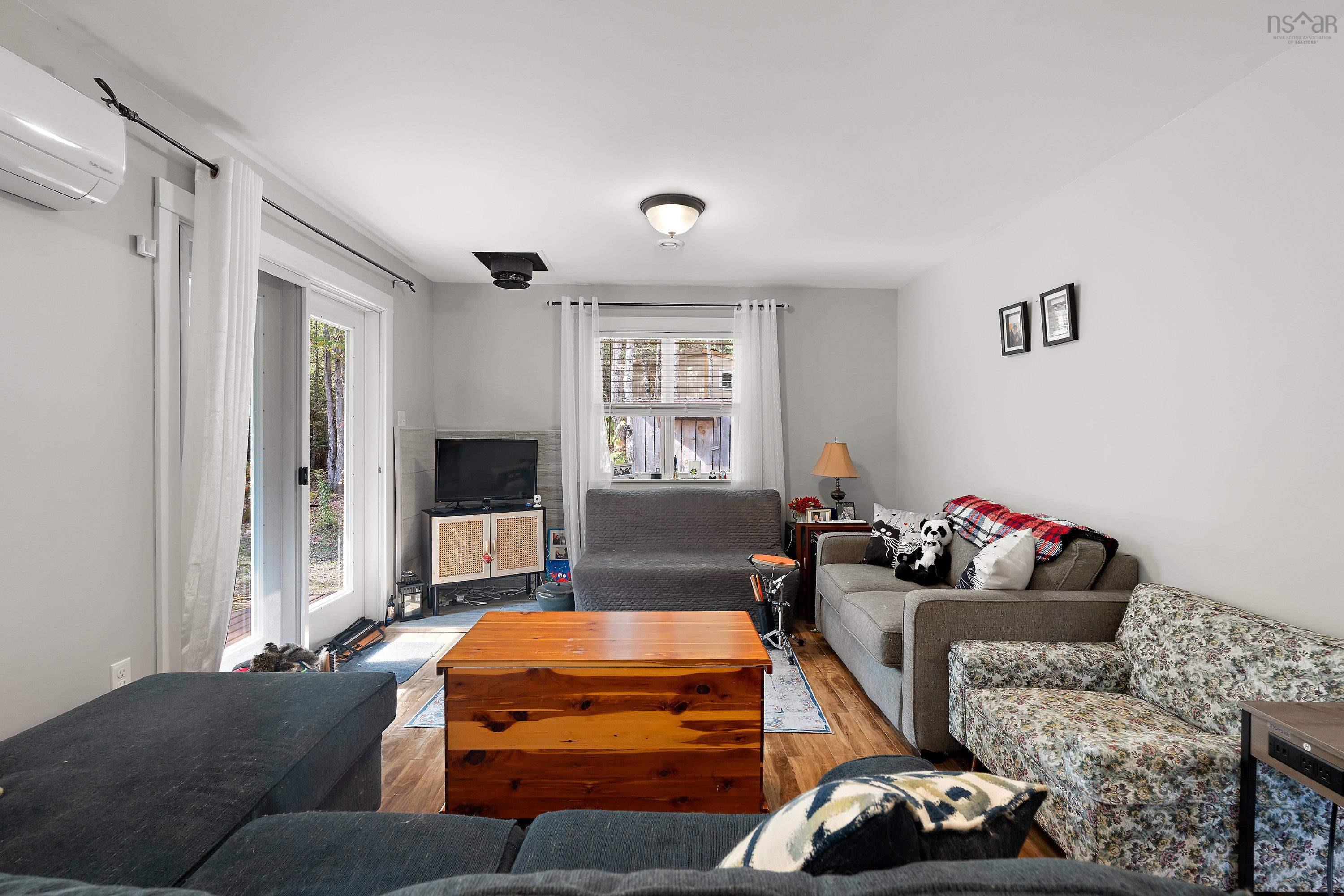 $341,888.00: 421 Lake Drive, Tupper Lake