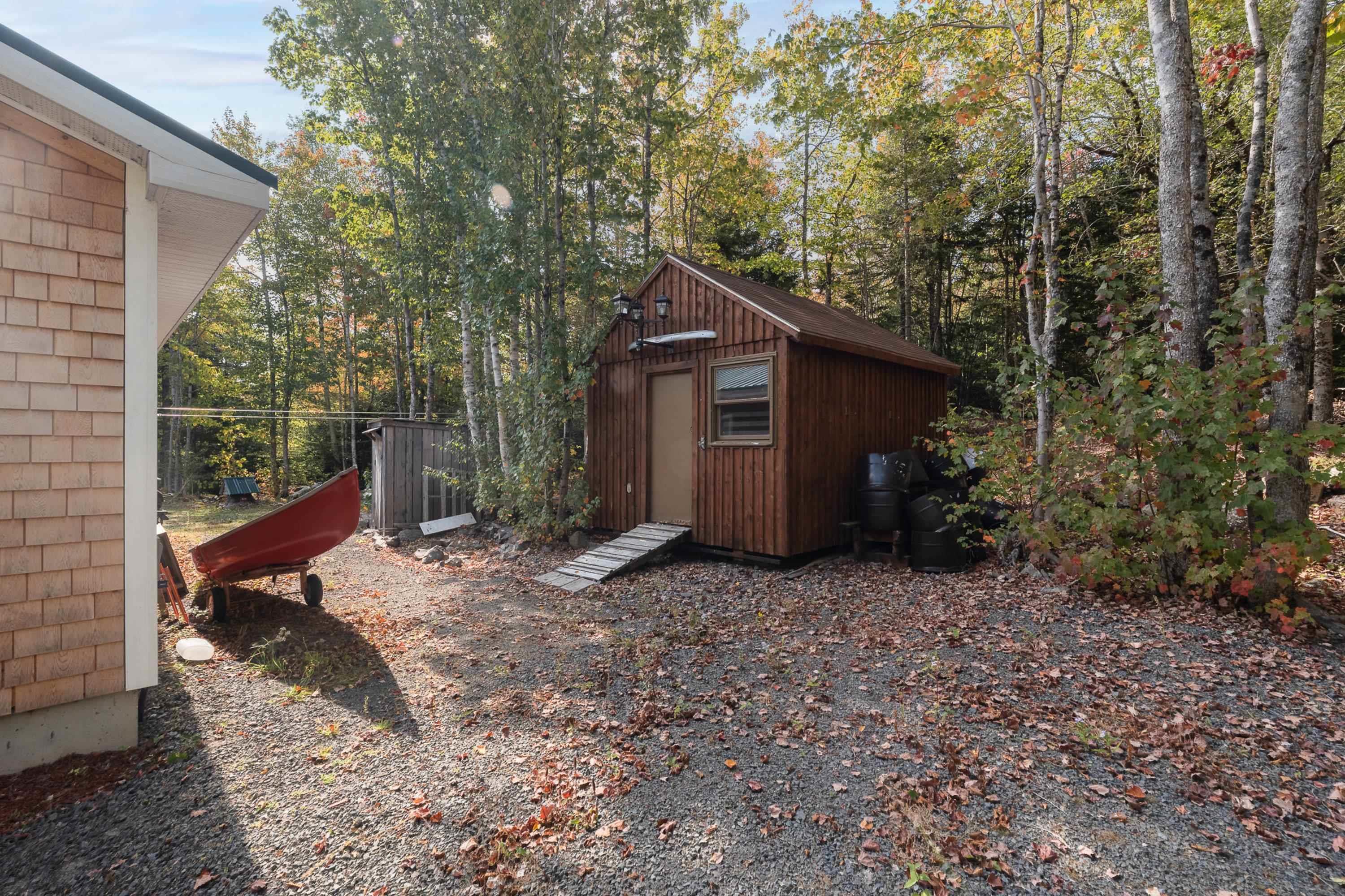 $341,888.00: 421 Lake Drive, Tupper Lake