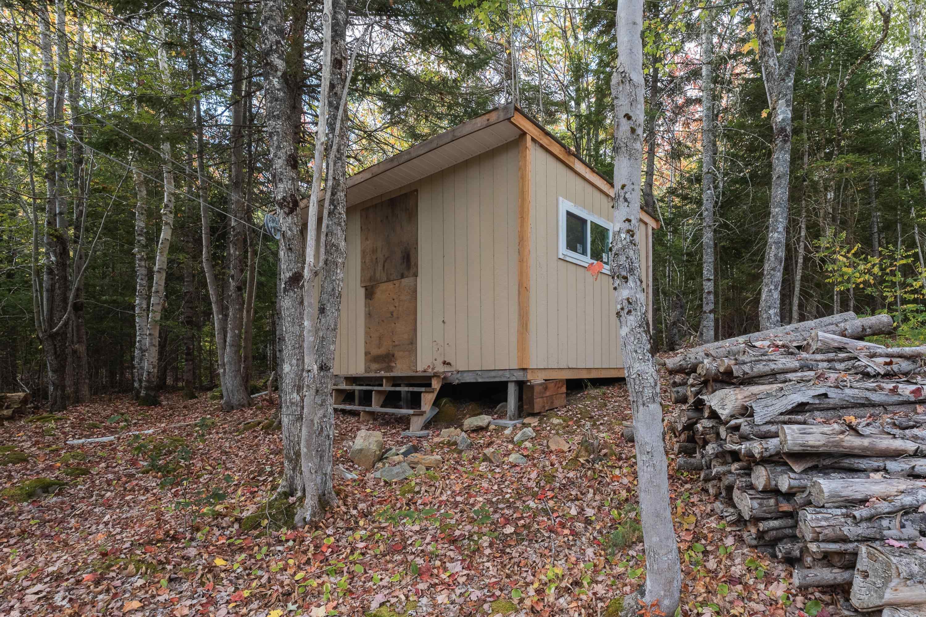 $341,888.00: 421 Lake Drive, Tupper Lake
