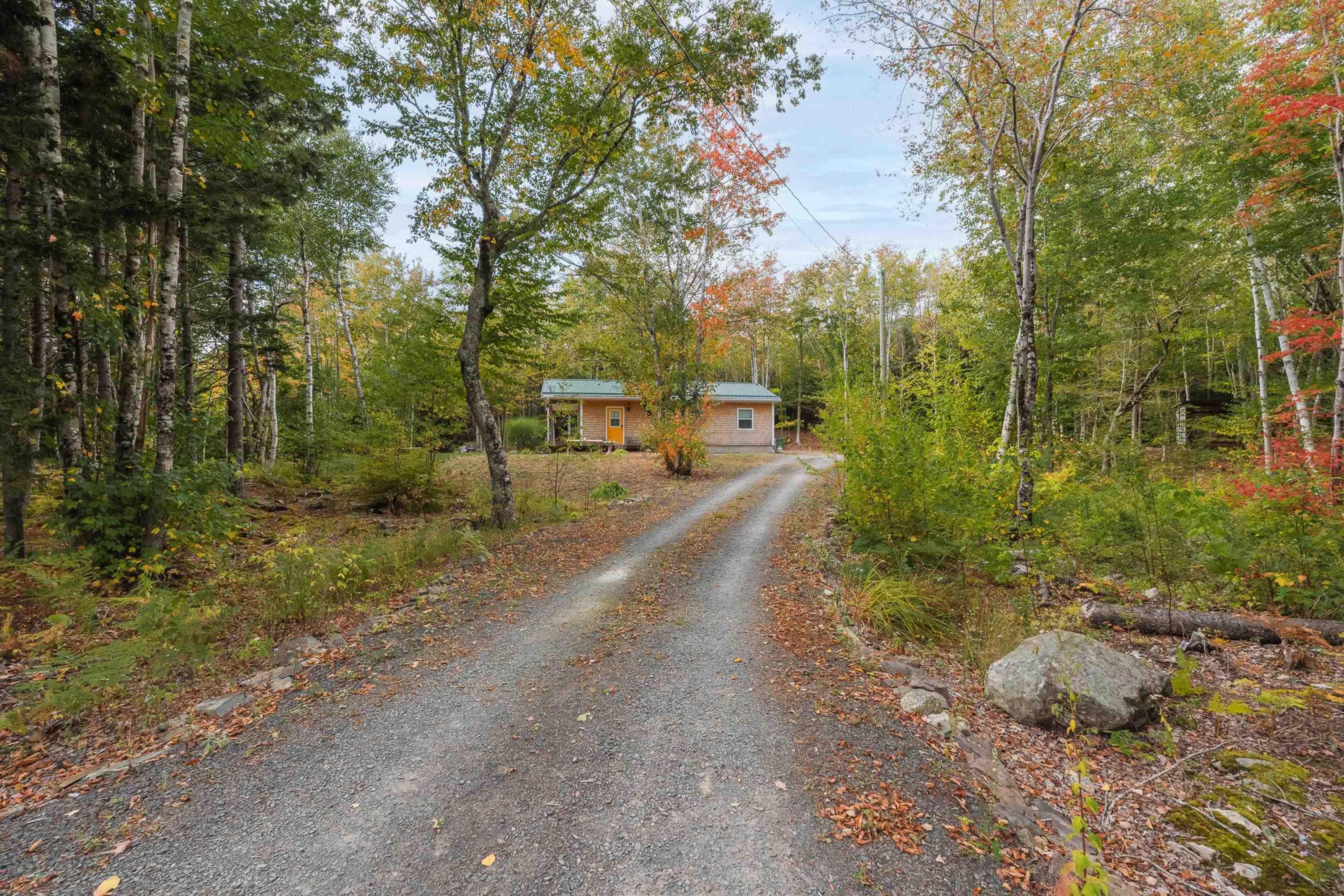 $341,888.00: 421 Lake Drive, Tupper Lake