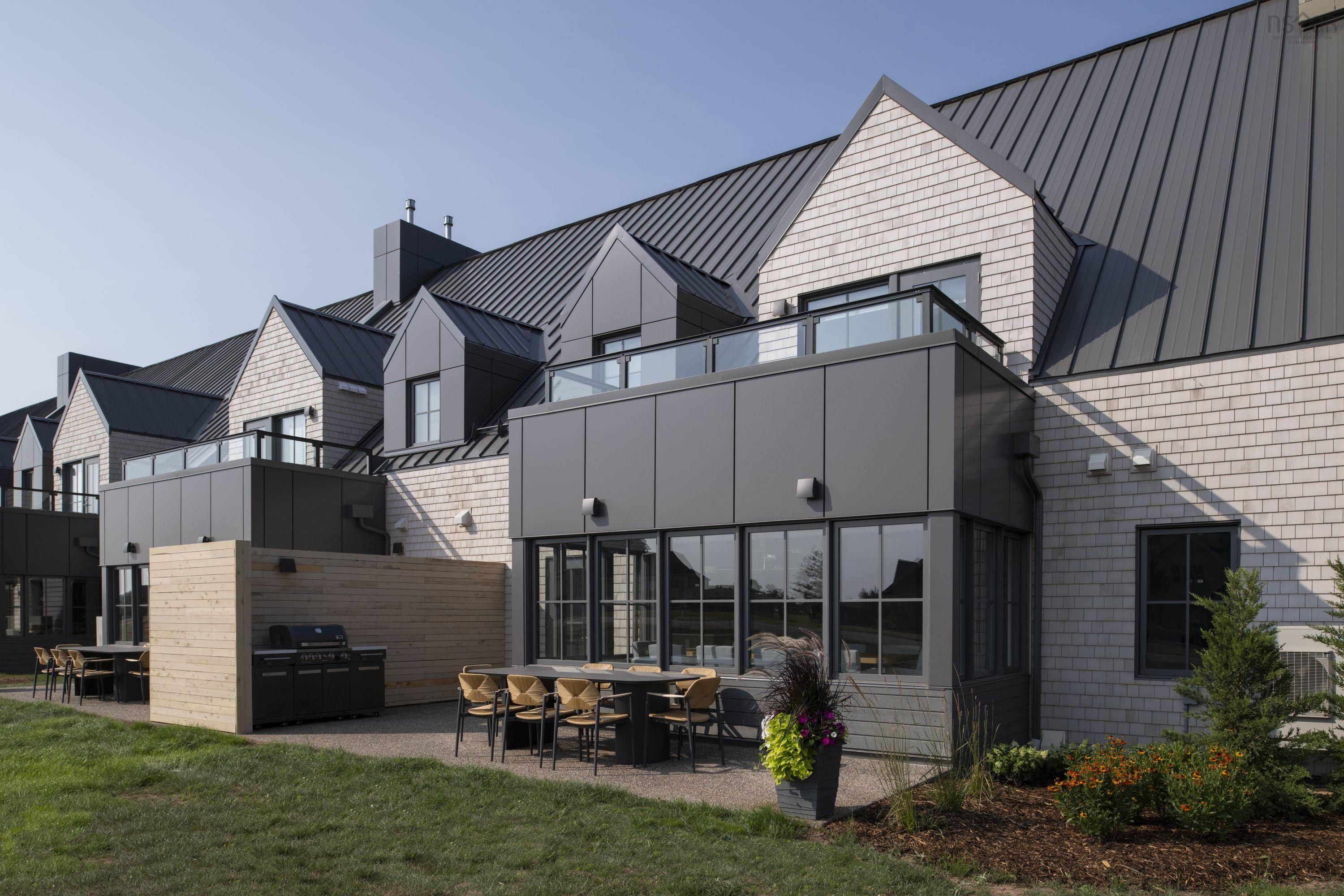 $1,624,999.00: 20 Spinnaker Run, Fox Harbour