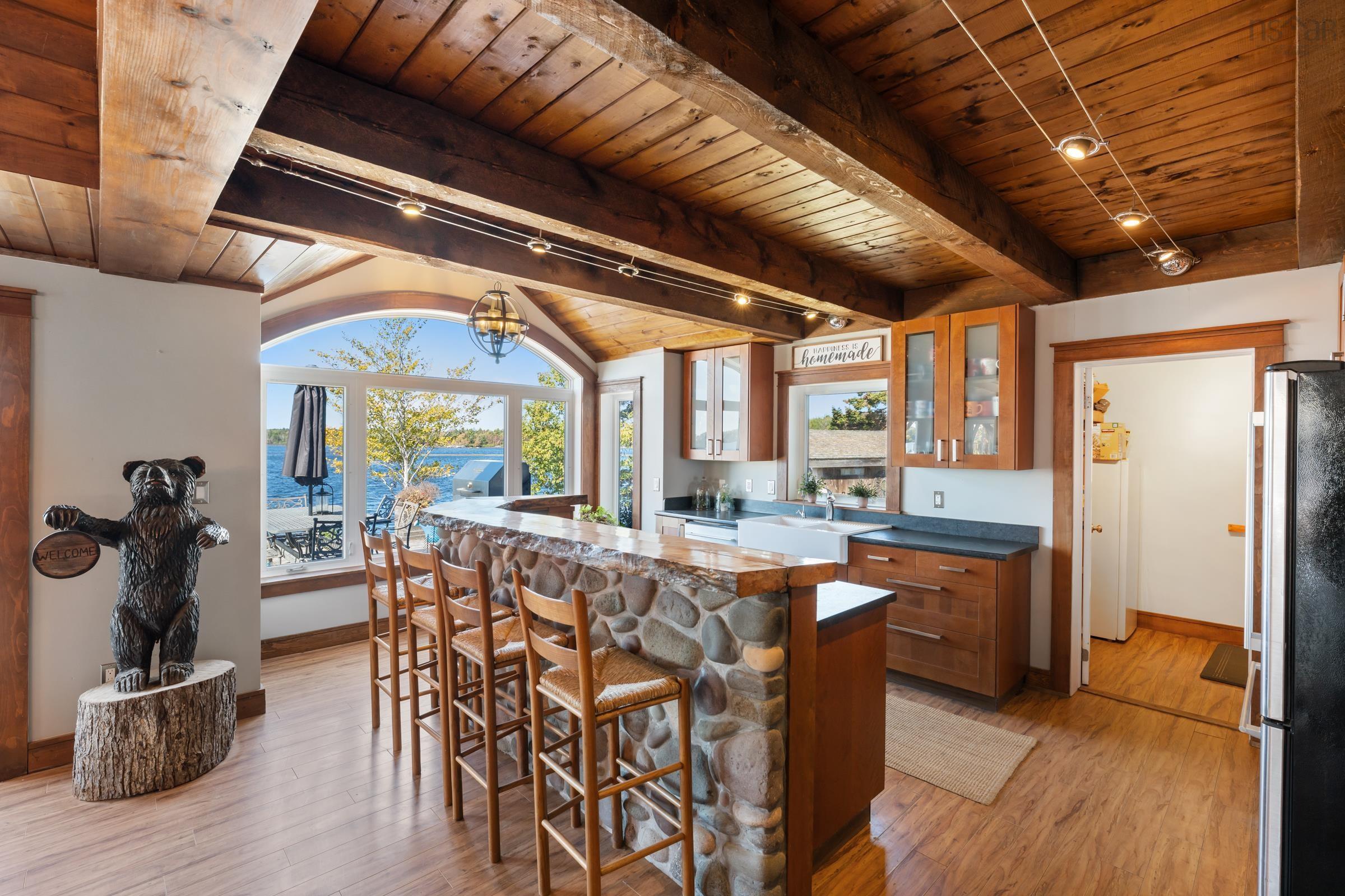 $1,349,500.00: 141/143 Timberland Road, South Range