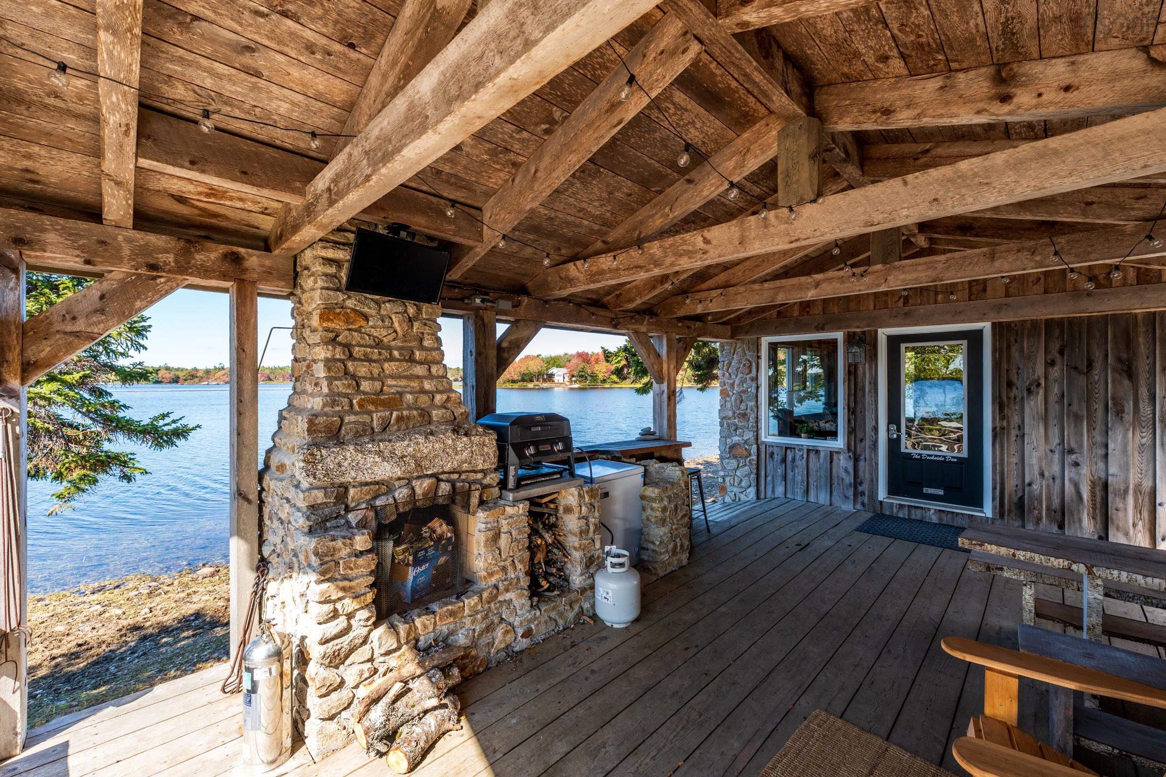 $1,349,500.00: 141/143 Timberland Road, South Range