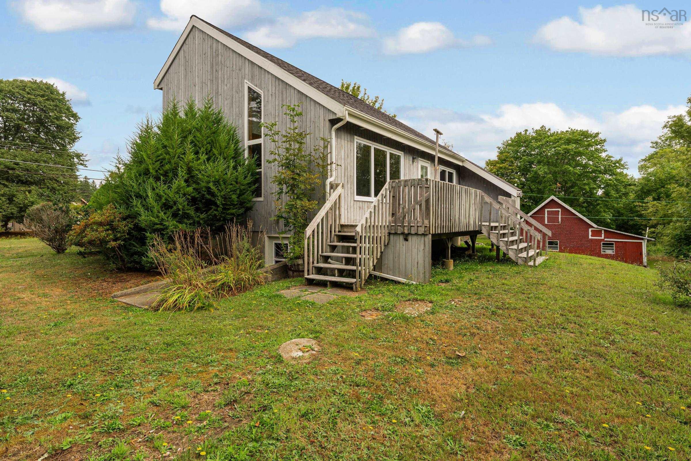 $325,000.00: 10247 Highway 3, Arcadia