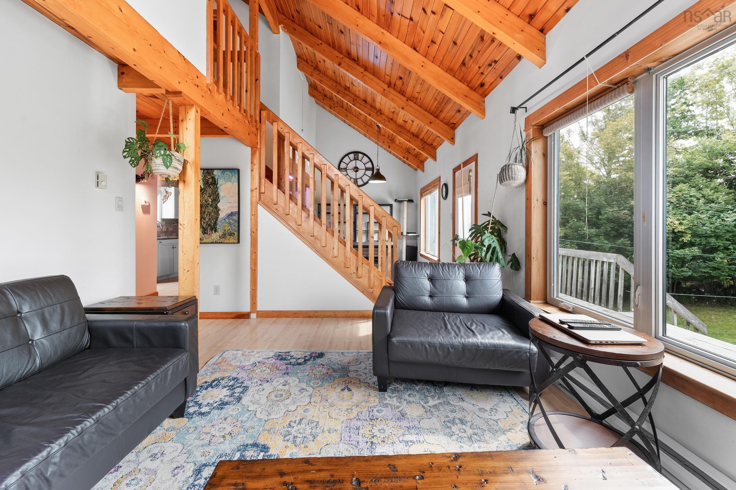 $325,000.00: 10247 Highway 3, Arcadia