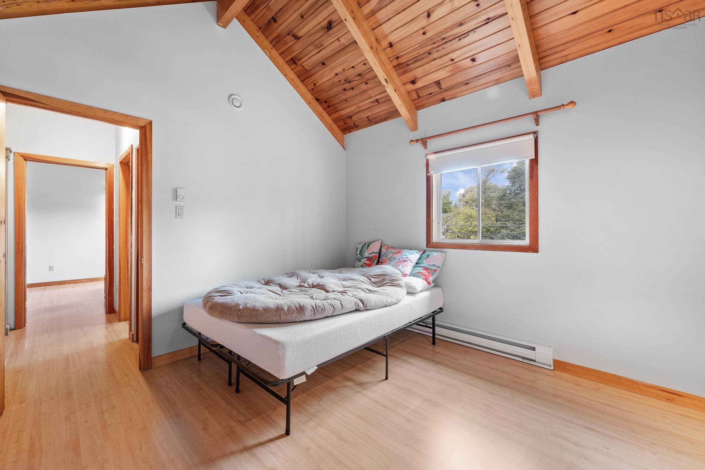 $325,000.00: 10247 Highway 3, Arcadia