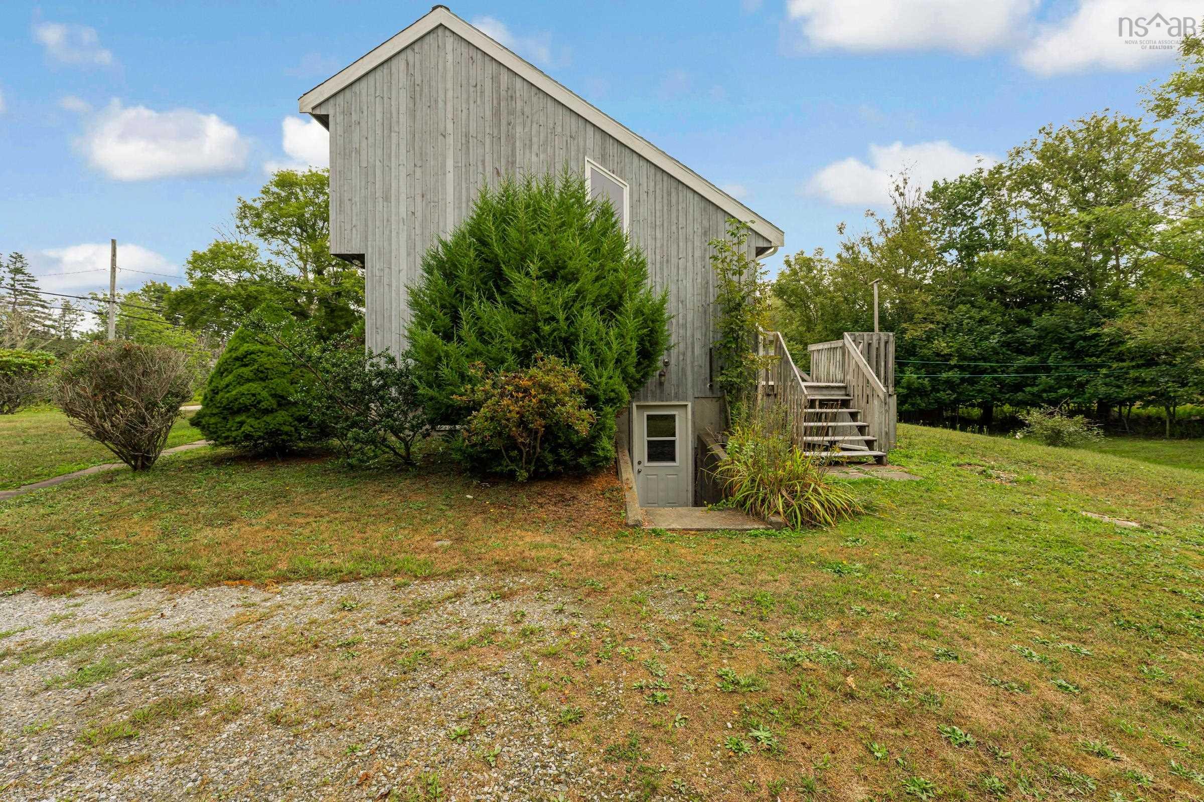 $325,000.00: 10247 Highway 3, Arcadia