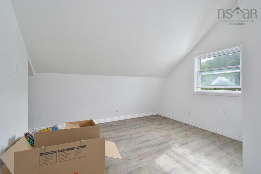 $749,999.00: 3280 Grand Narrows Hwy, Boisdale