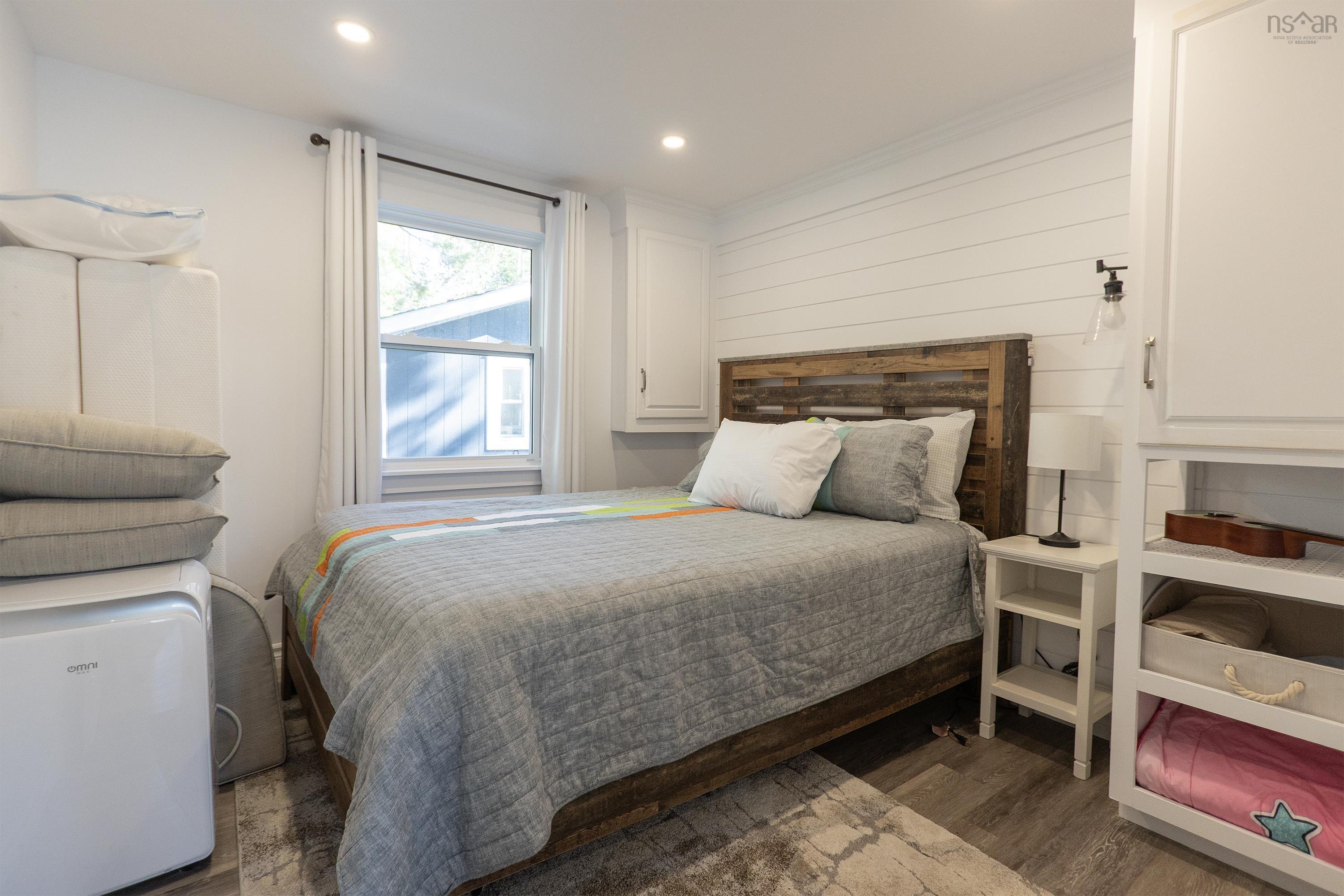 $1,099,900.00: 53 Leonard Drive, Mattatall Lake