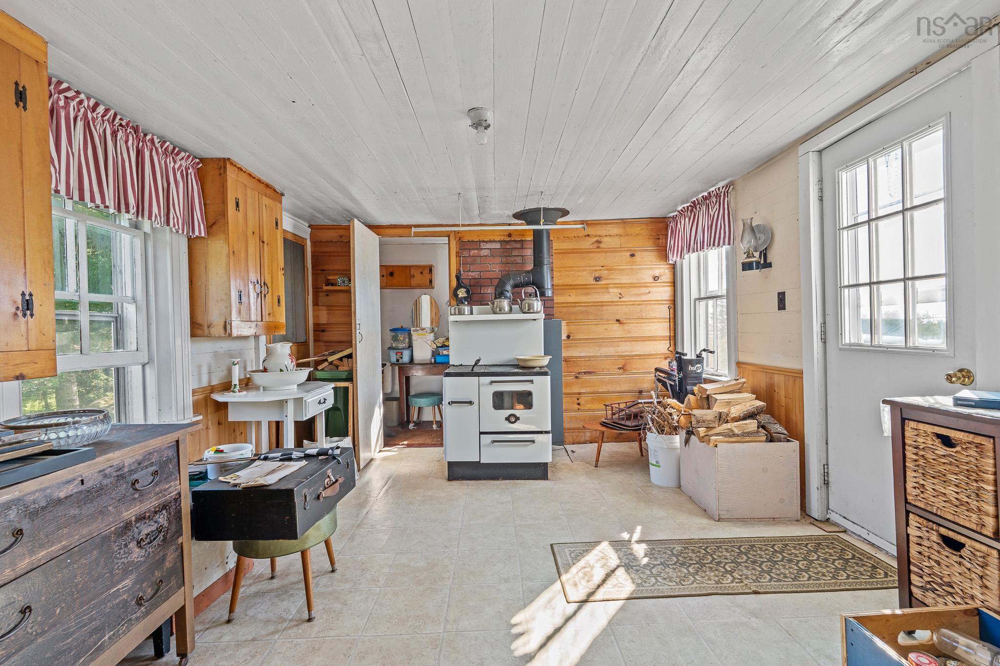 $169,900.00: 10610 Highway 316, Coddles Harbour